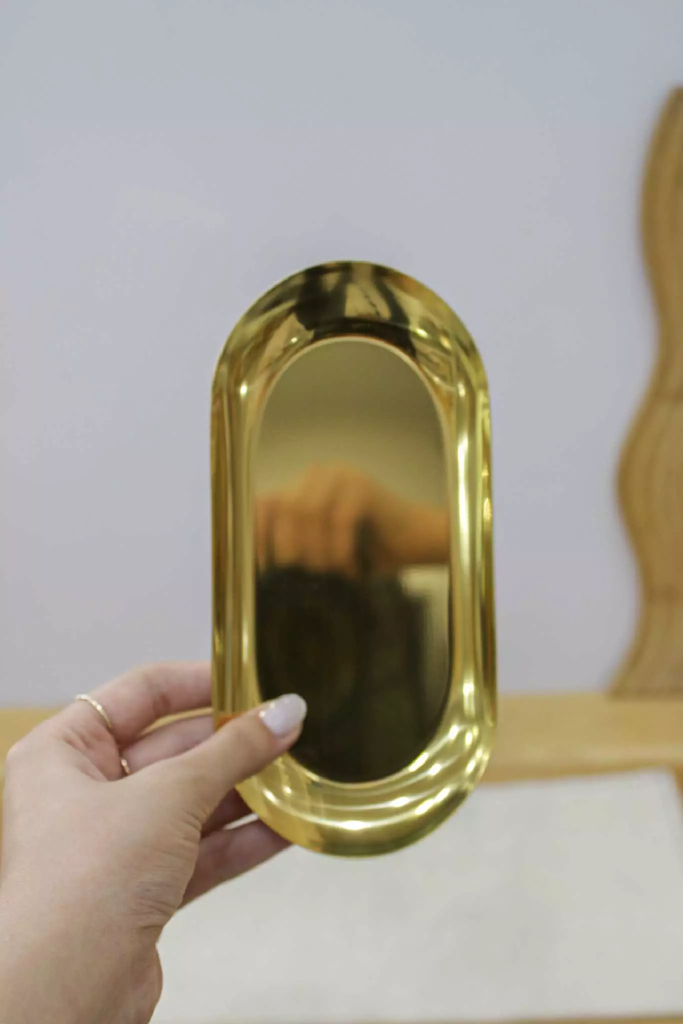 سینی بیضی طلایی