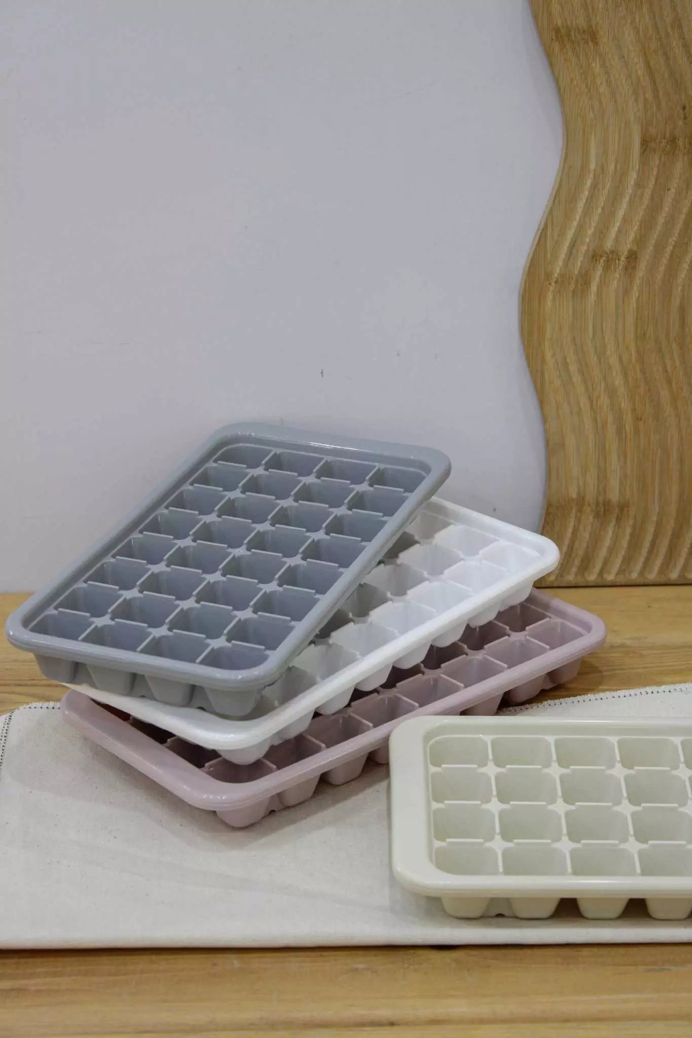 قالب یخ مربع لیمون