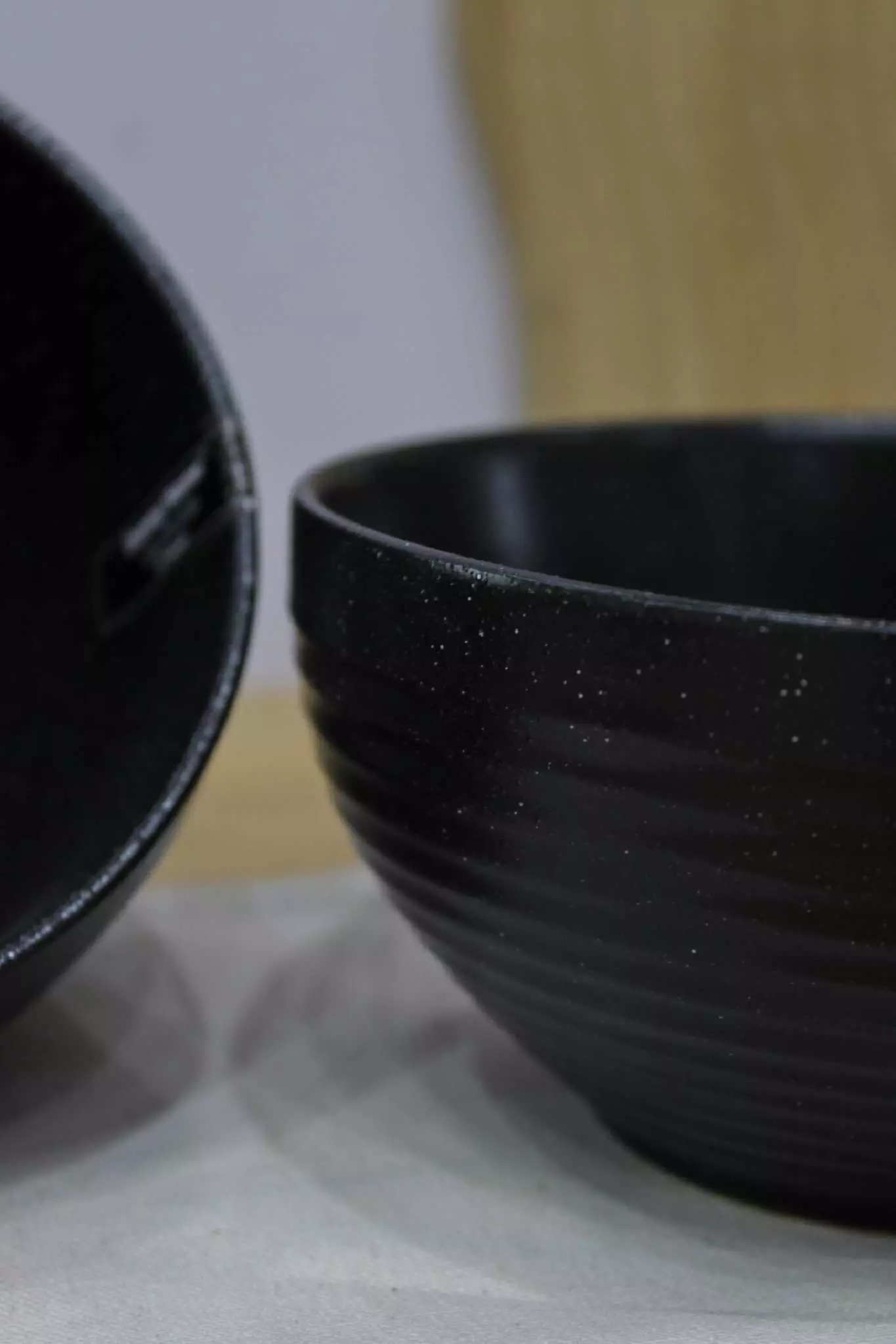 کاسه آبگوشت مشکی مات