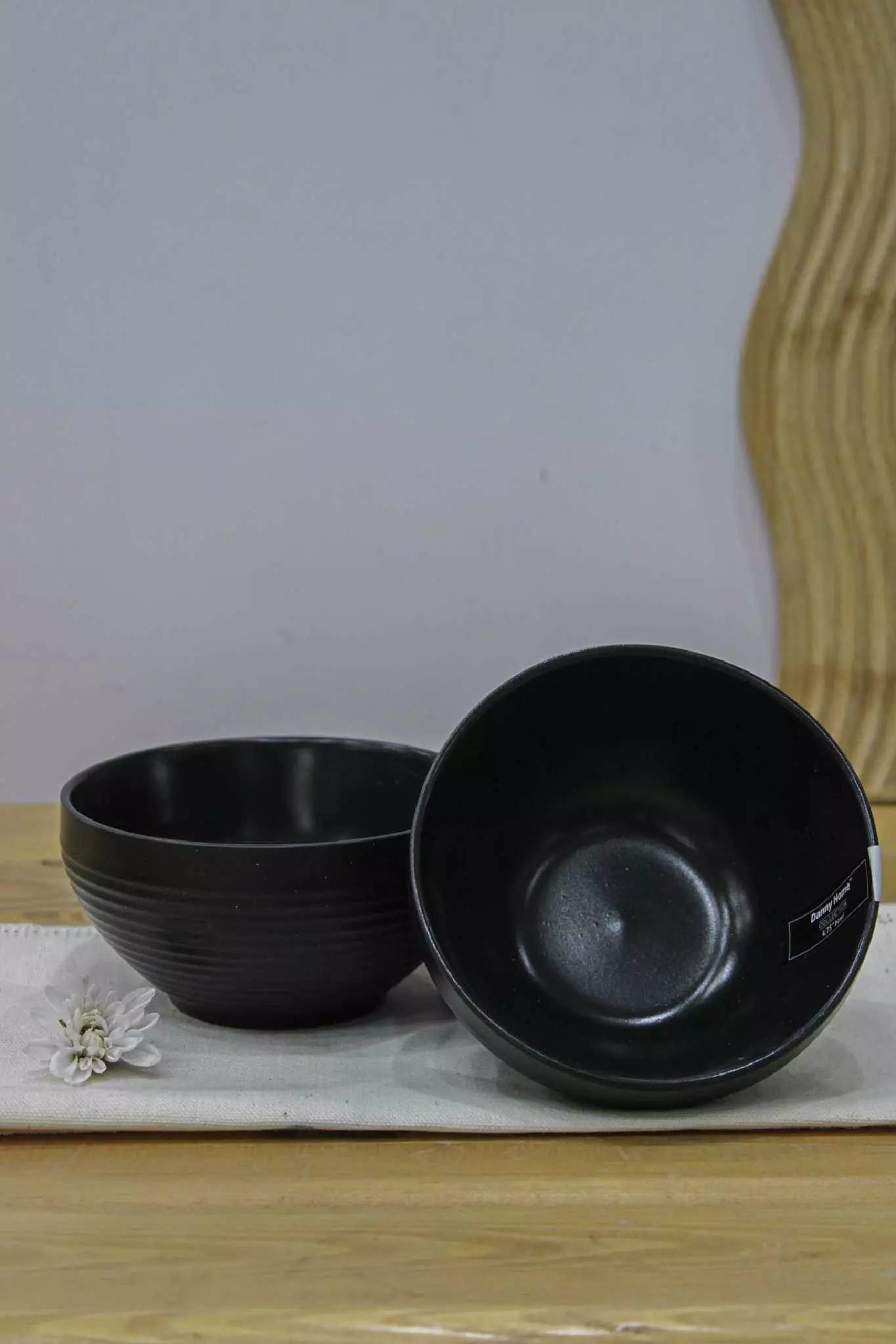 کاسه ماست مشکی مات