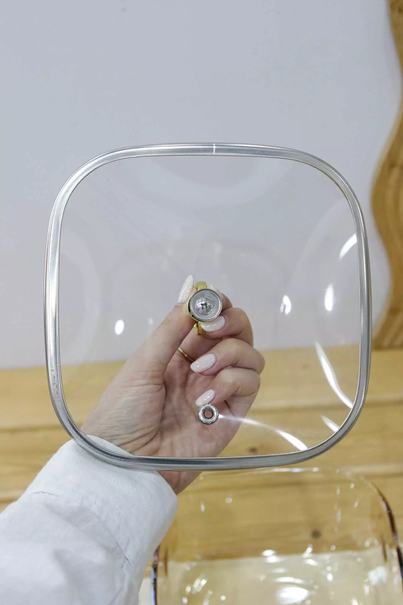 قابلمه پیرکس مربع تاج