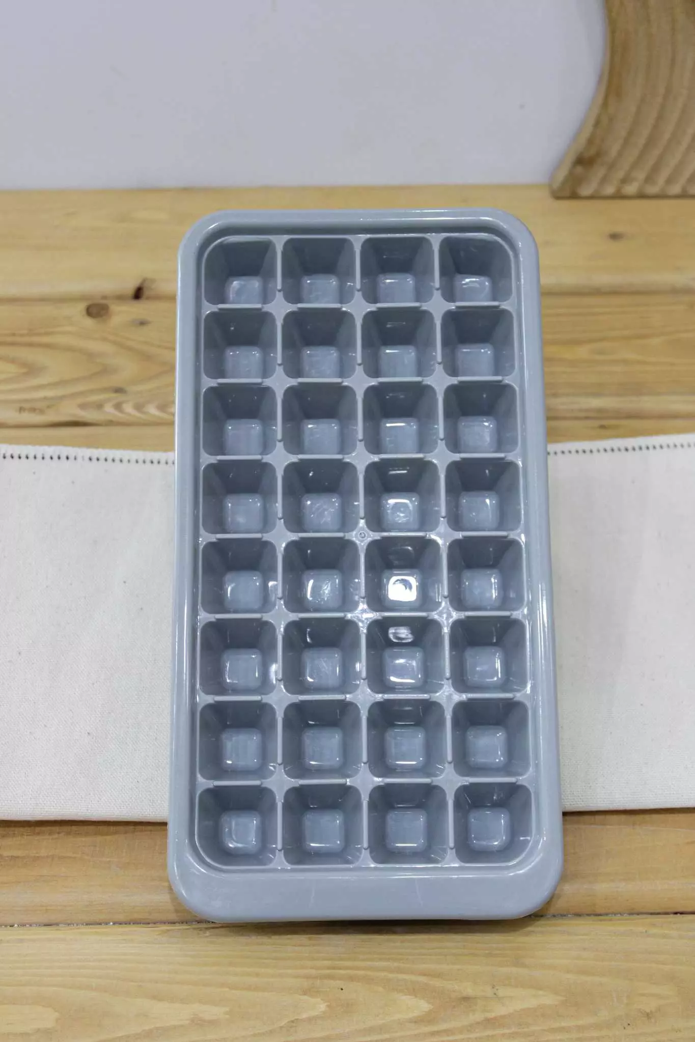 قالب یخ مربع لیمون