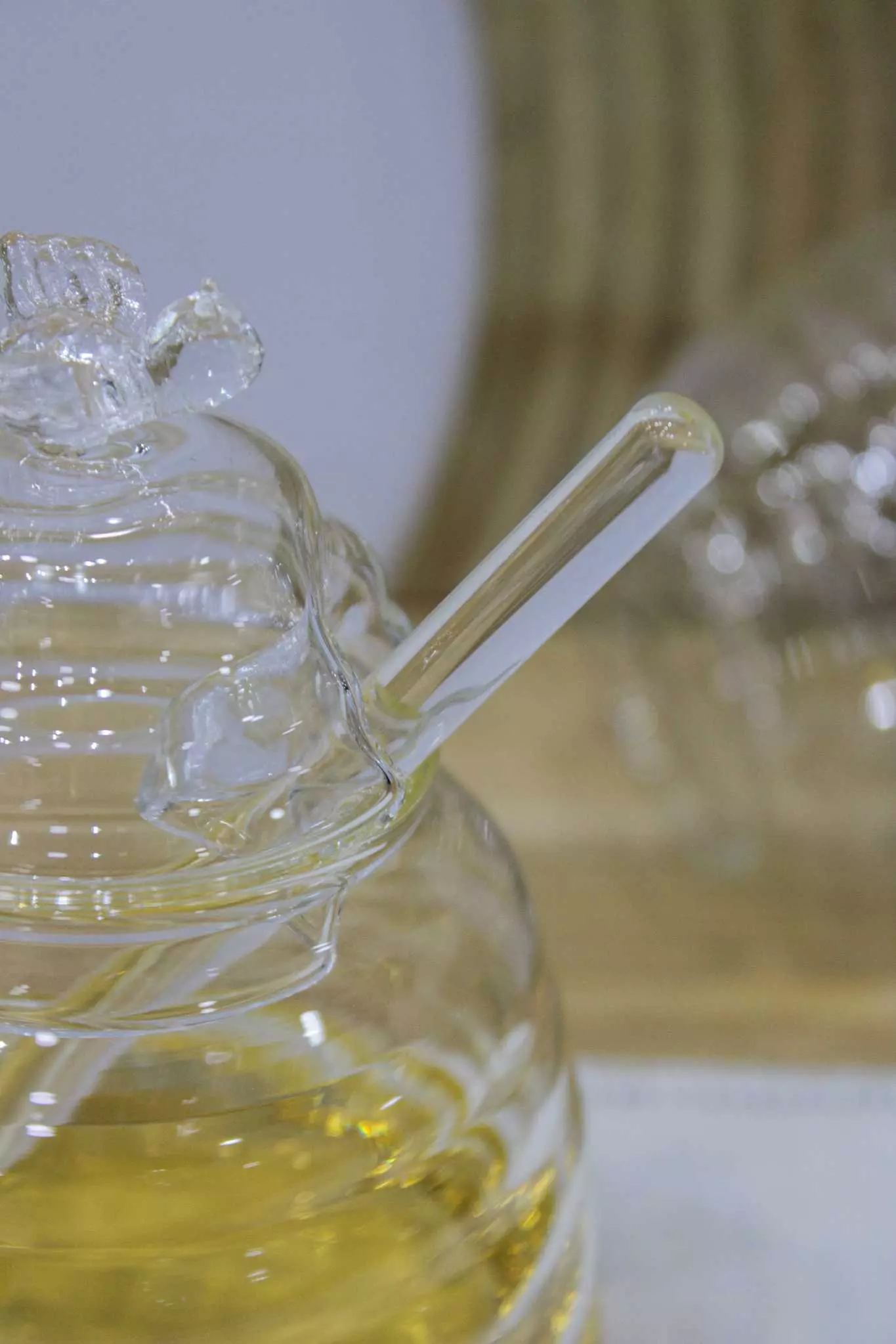 عسل خوری تمام پیرکس