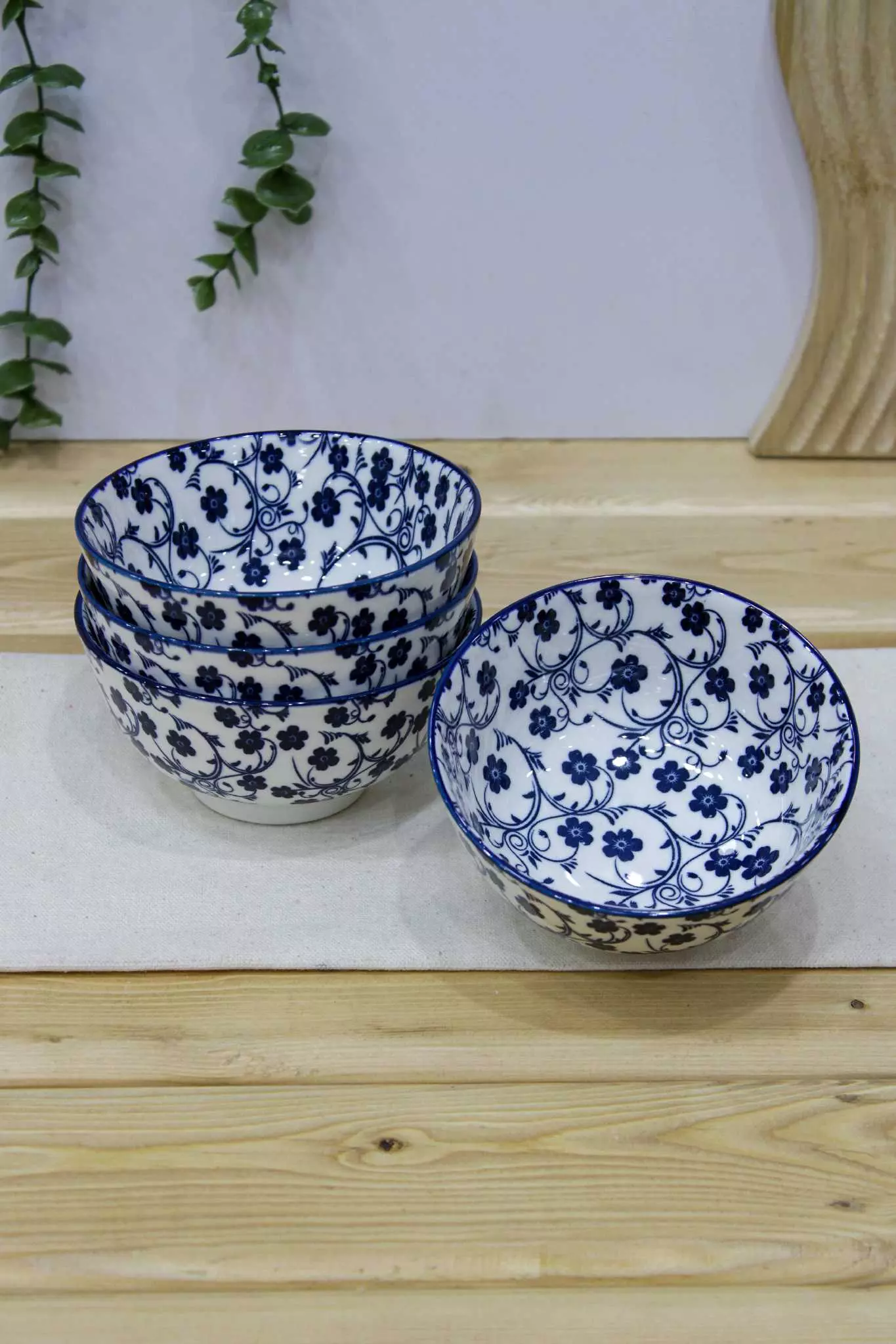 سرویس غذاخوری 45 پارچه گل آبی