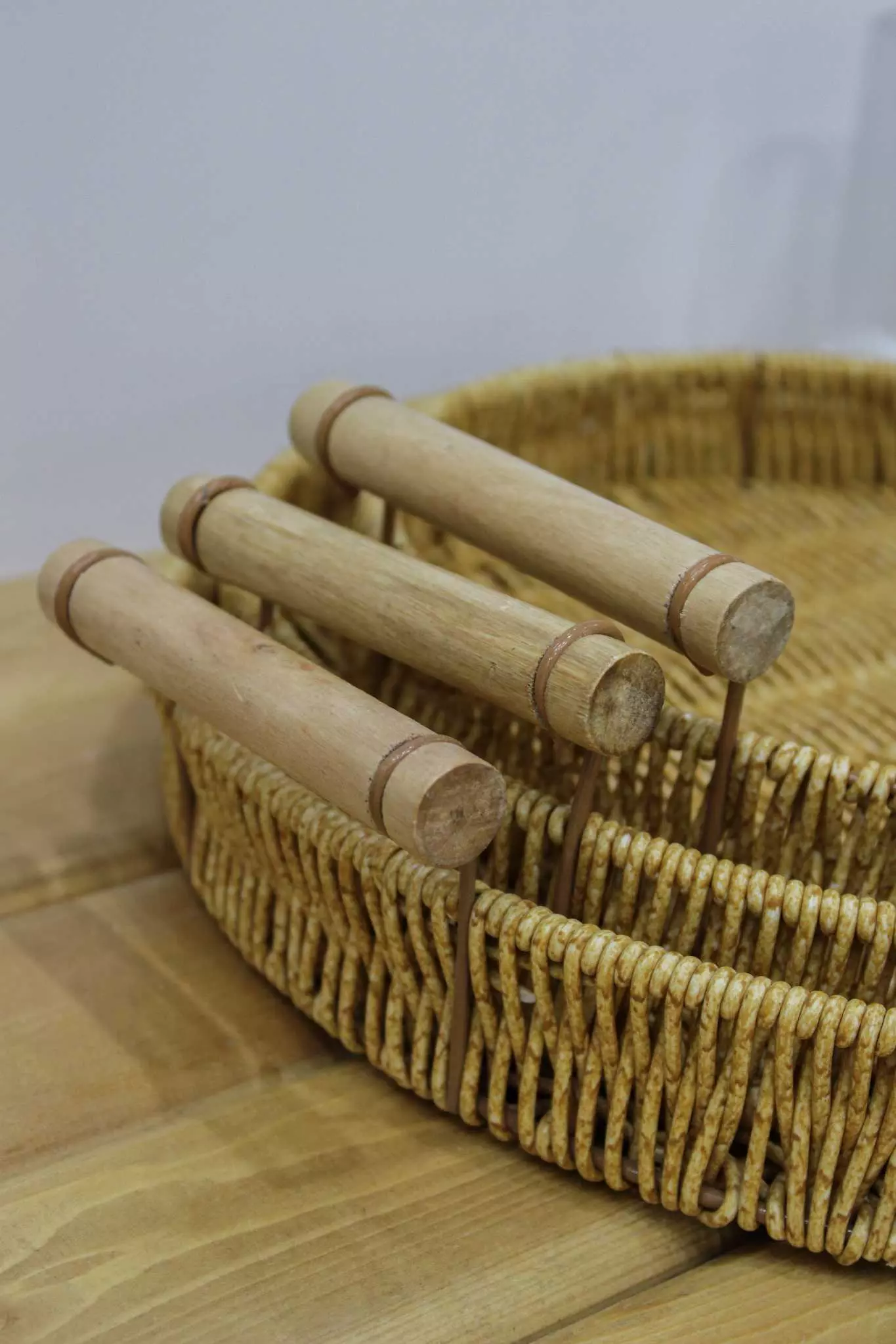 سینی گرد طرح حصیر
