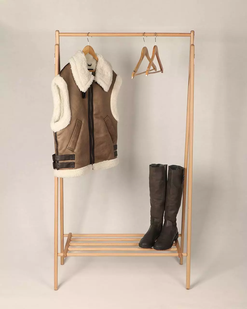 رگال لباس کفی دار