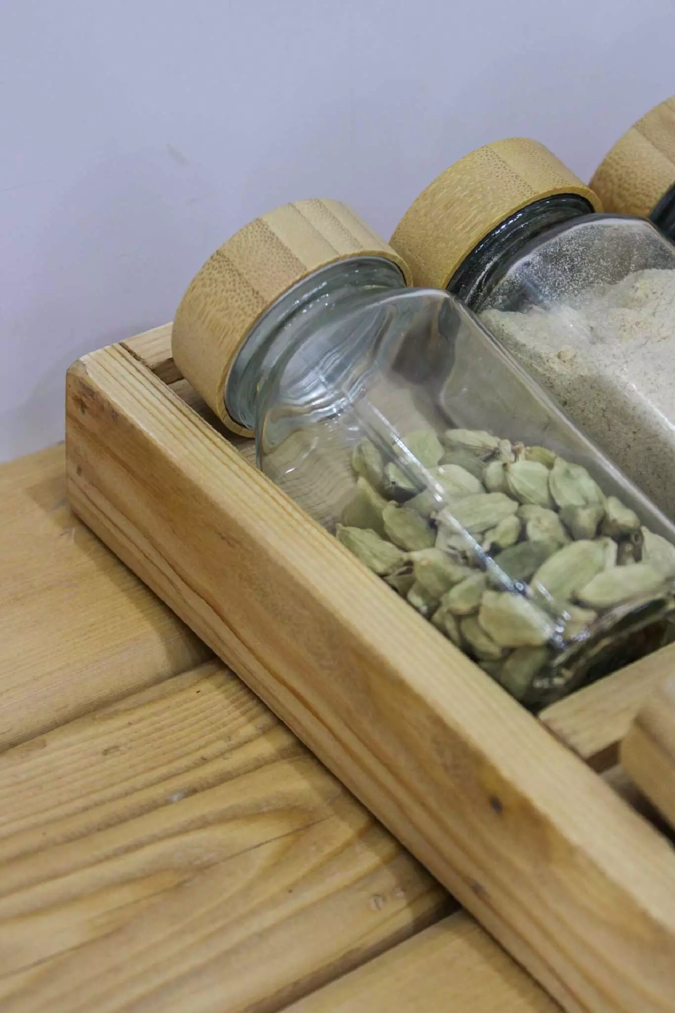 بانکه مکارتی درب بامبو