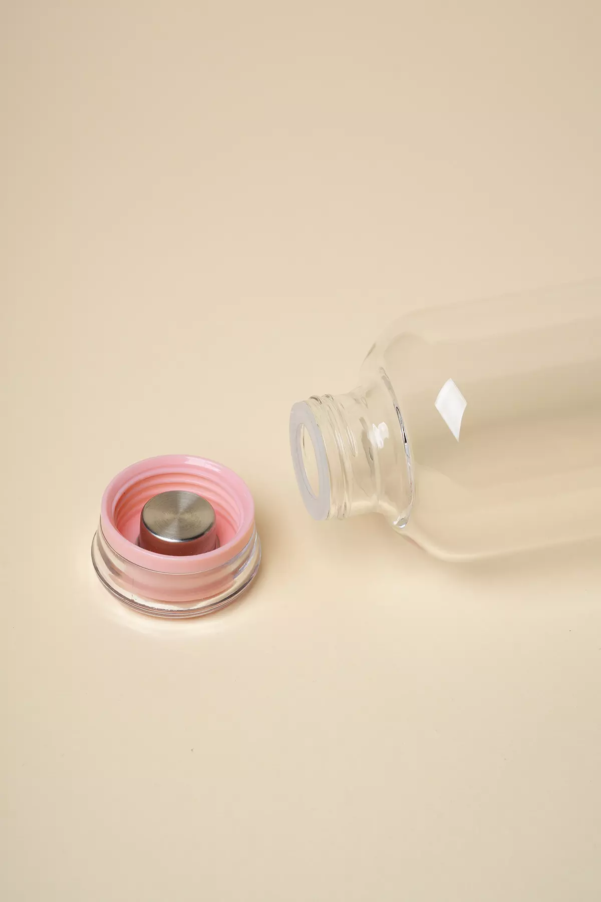 بطری پیرکس h2o رنگی ۷۵۰ میل