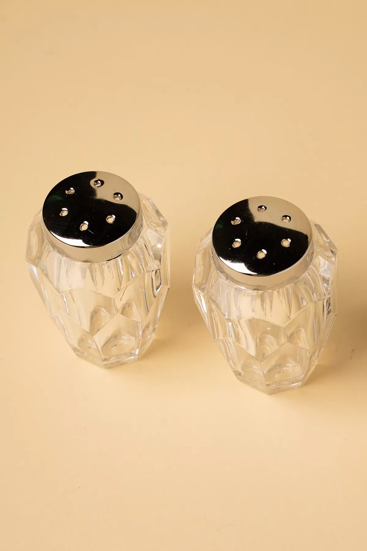 نمکدان دیاموند