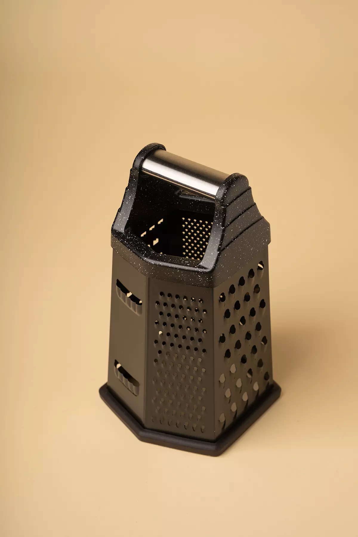 رنده مشکی شنگیا