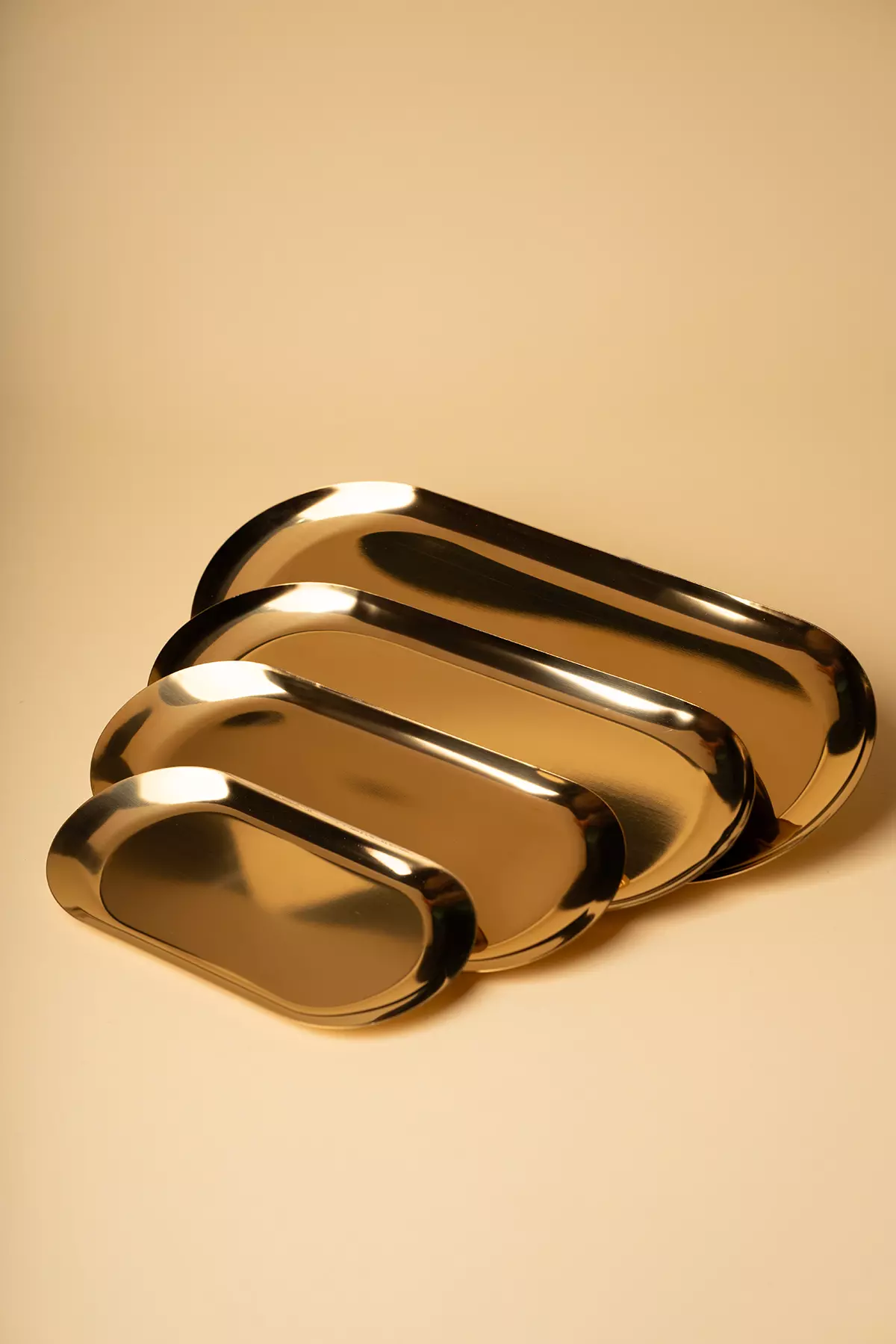 سینی بیضی طلایی