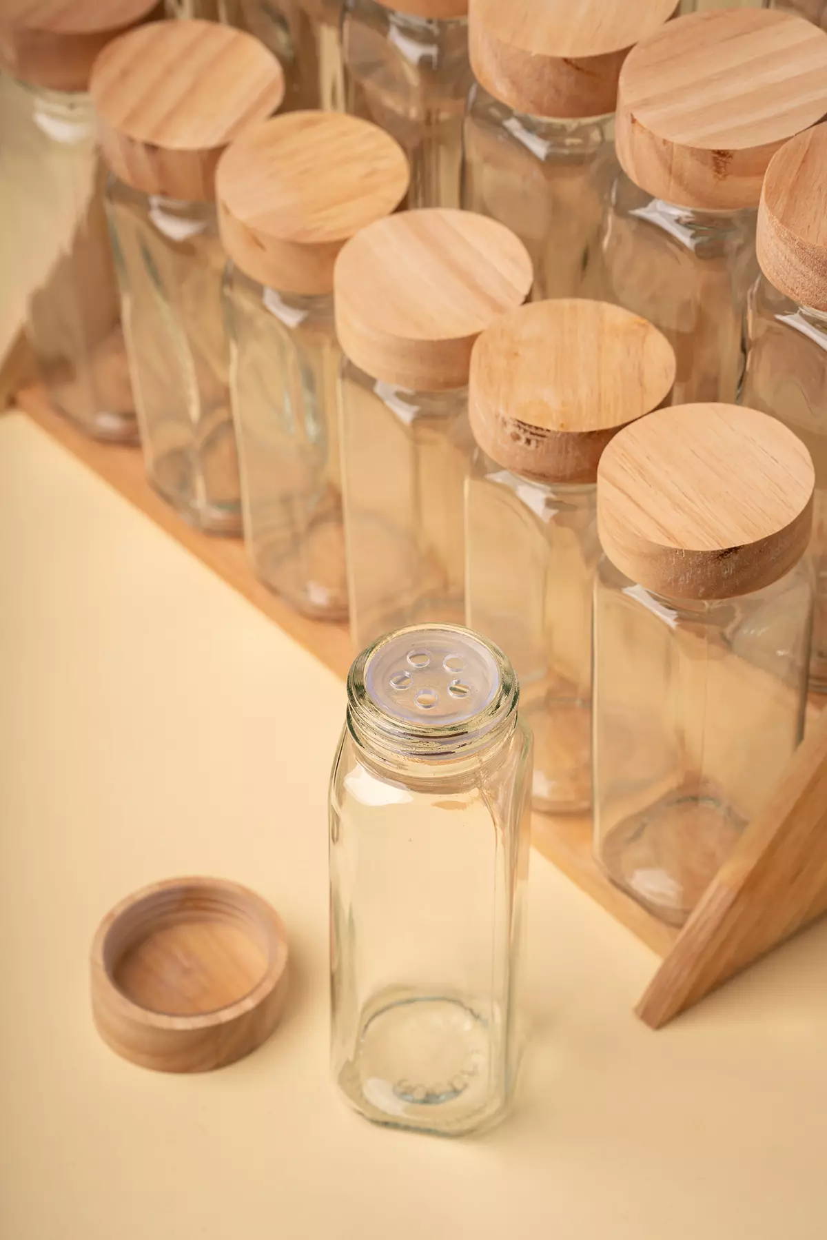 ست جا ادویه 18 عددی گلد