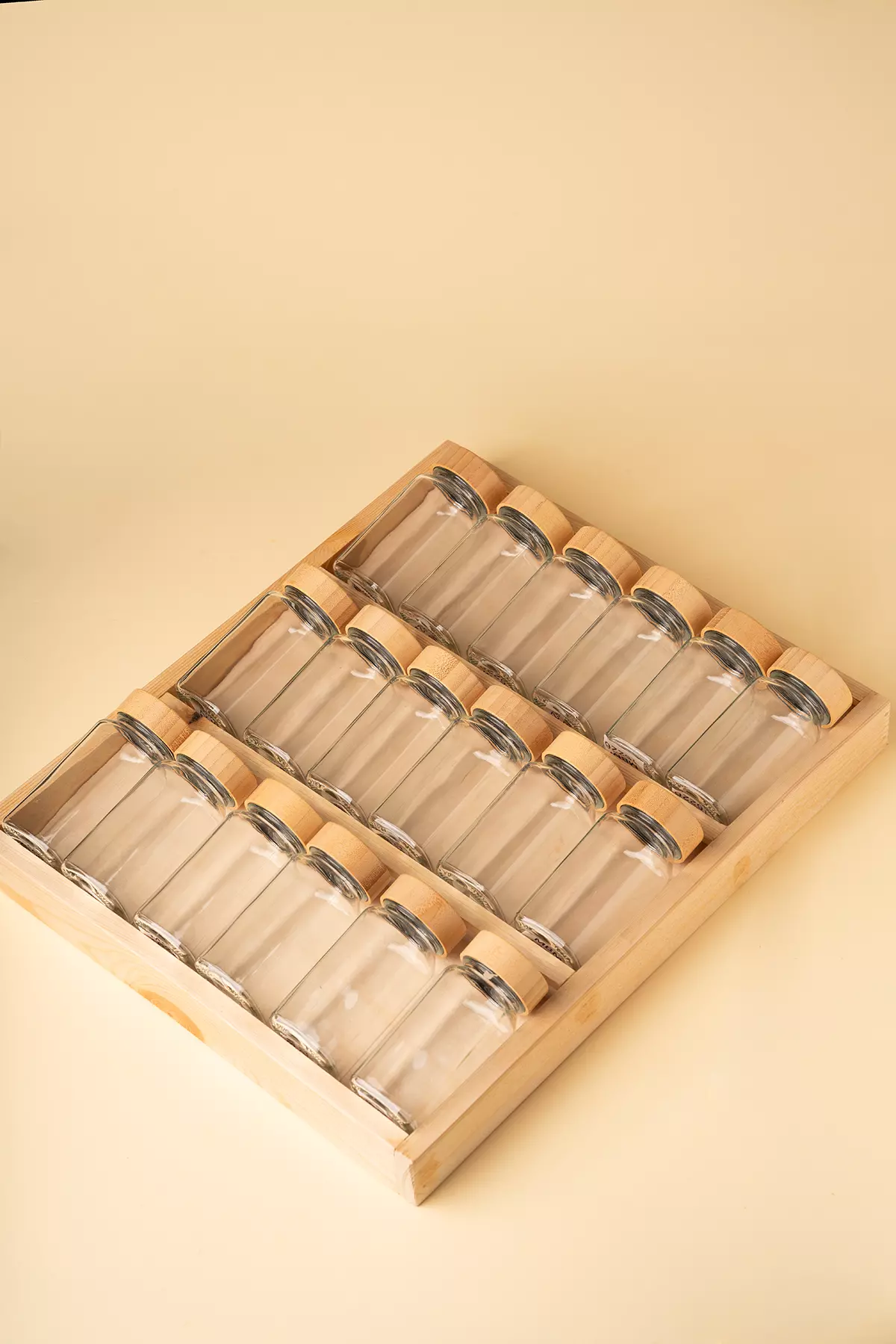 ست 18عددی مکارتی درب بامبو دوکاره با پایه چوبی کشو