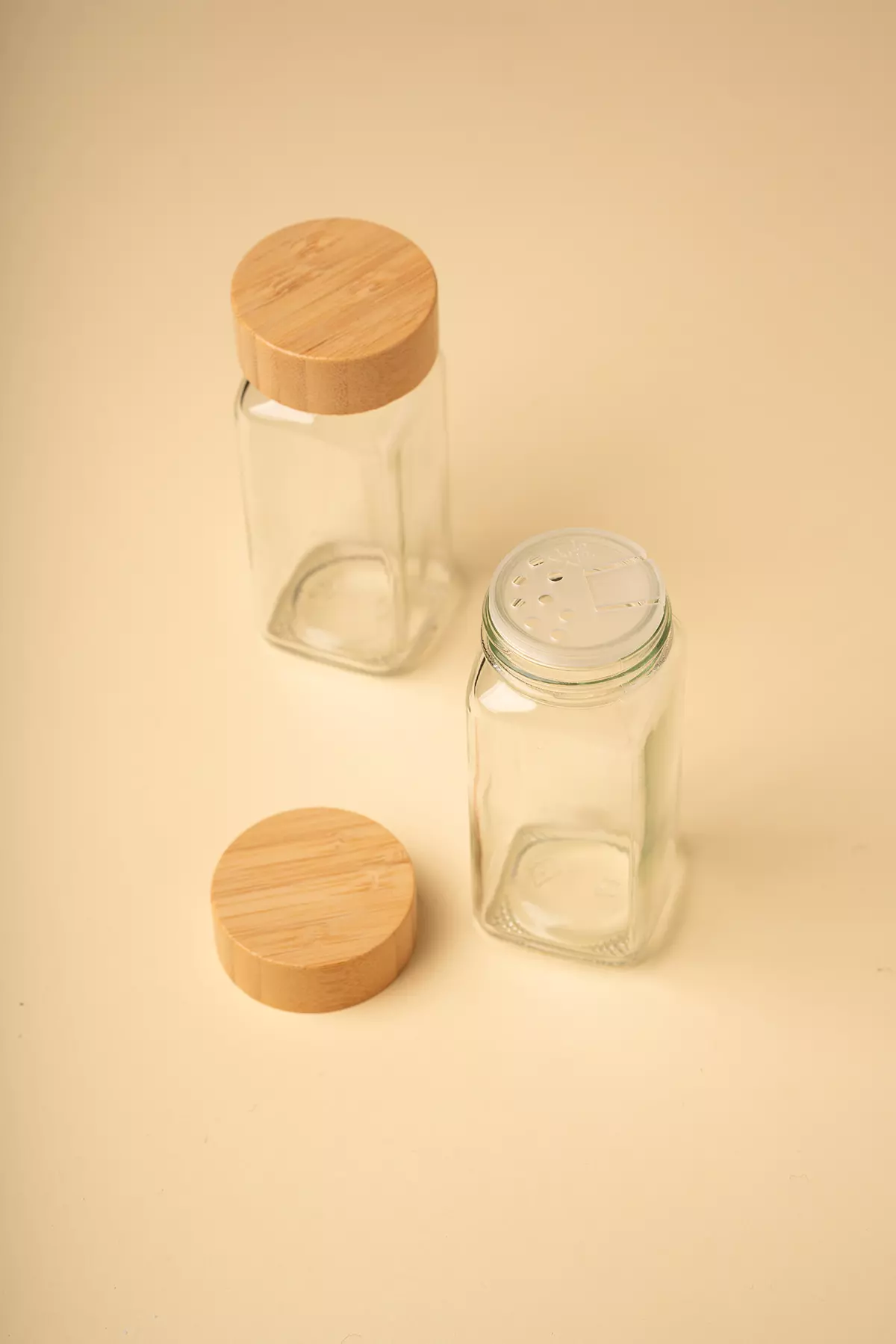 بانکه مکارتی درب بامبو دوکاره