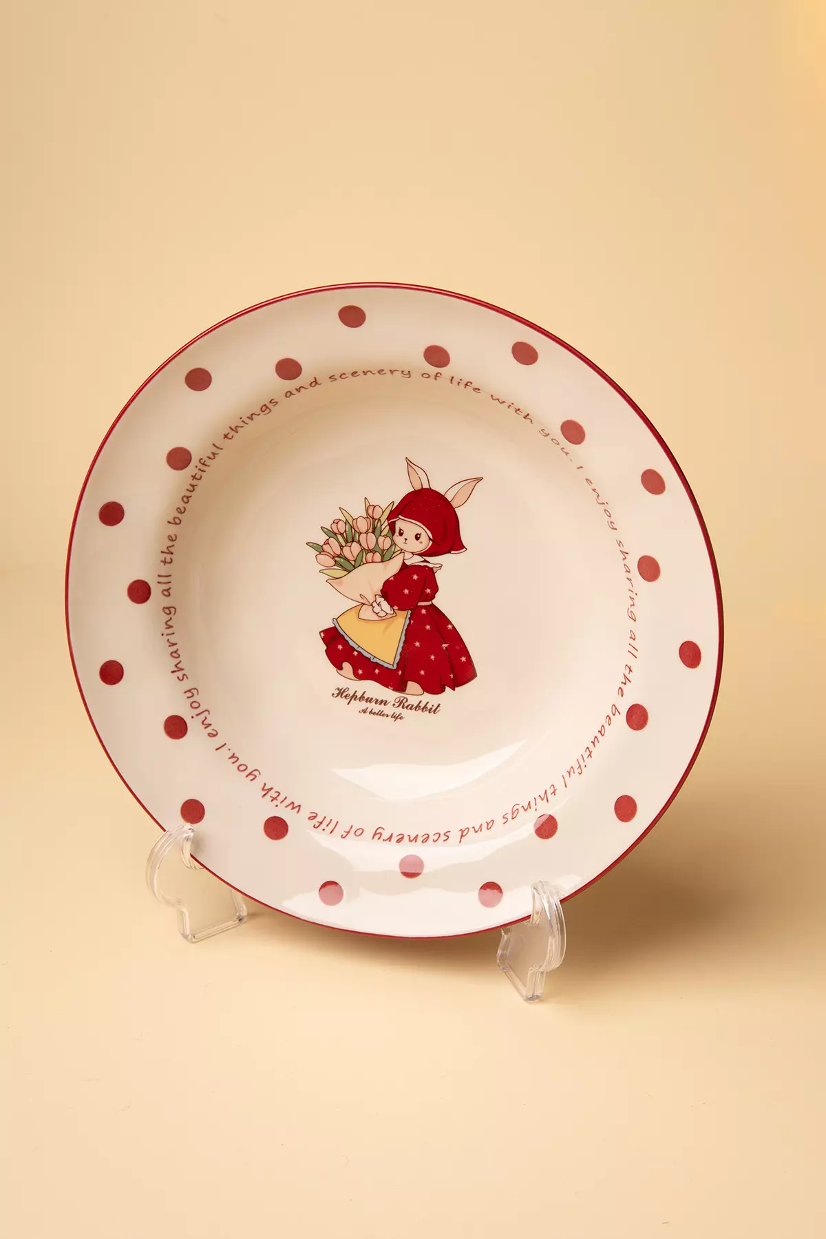 سرویس پذیرایی شنل قرمزی