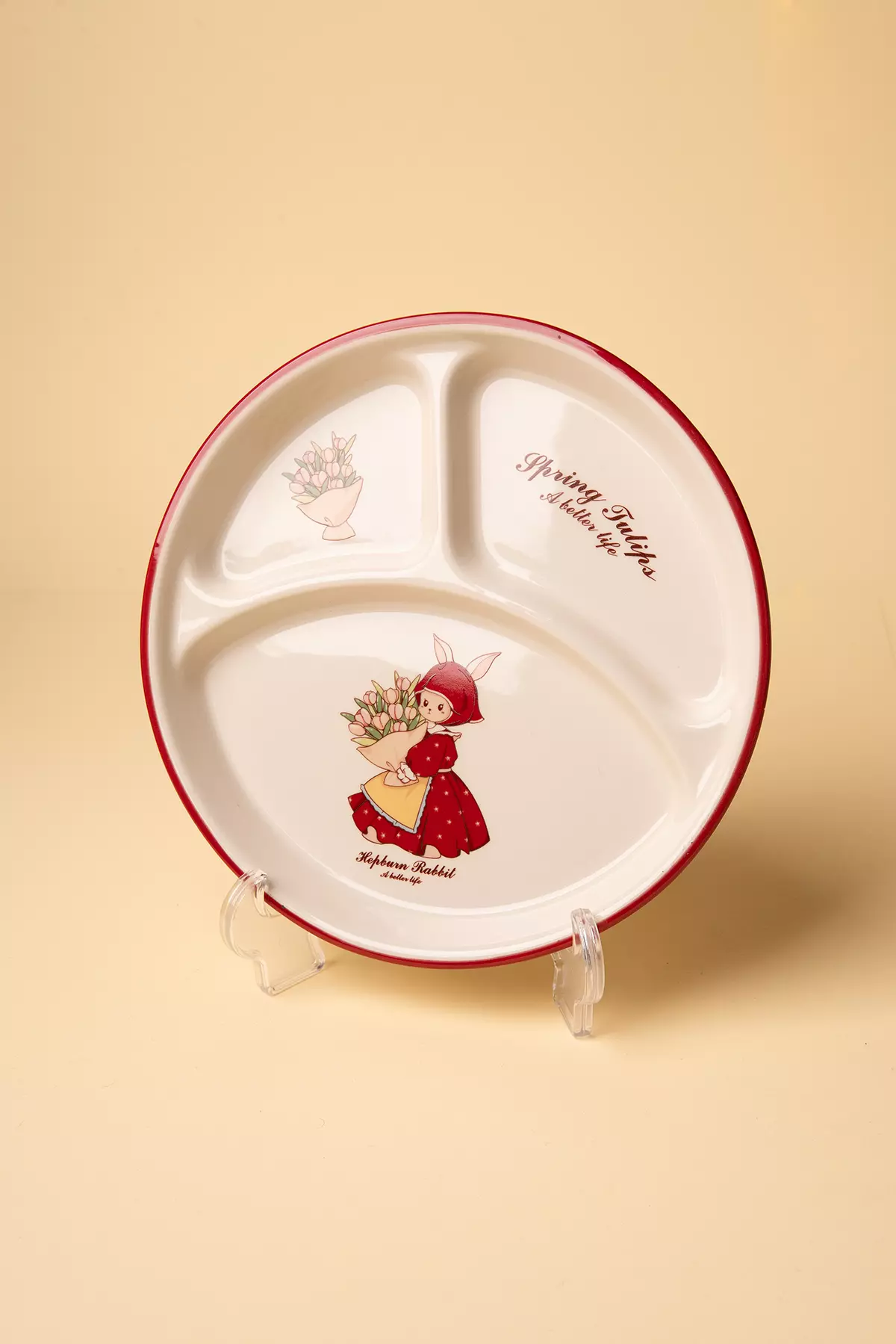 سرویس پذیرایی شنل قرمزی