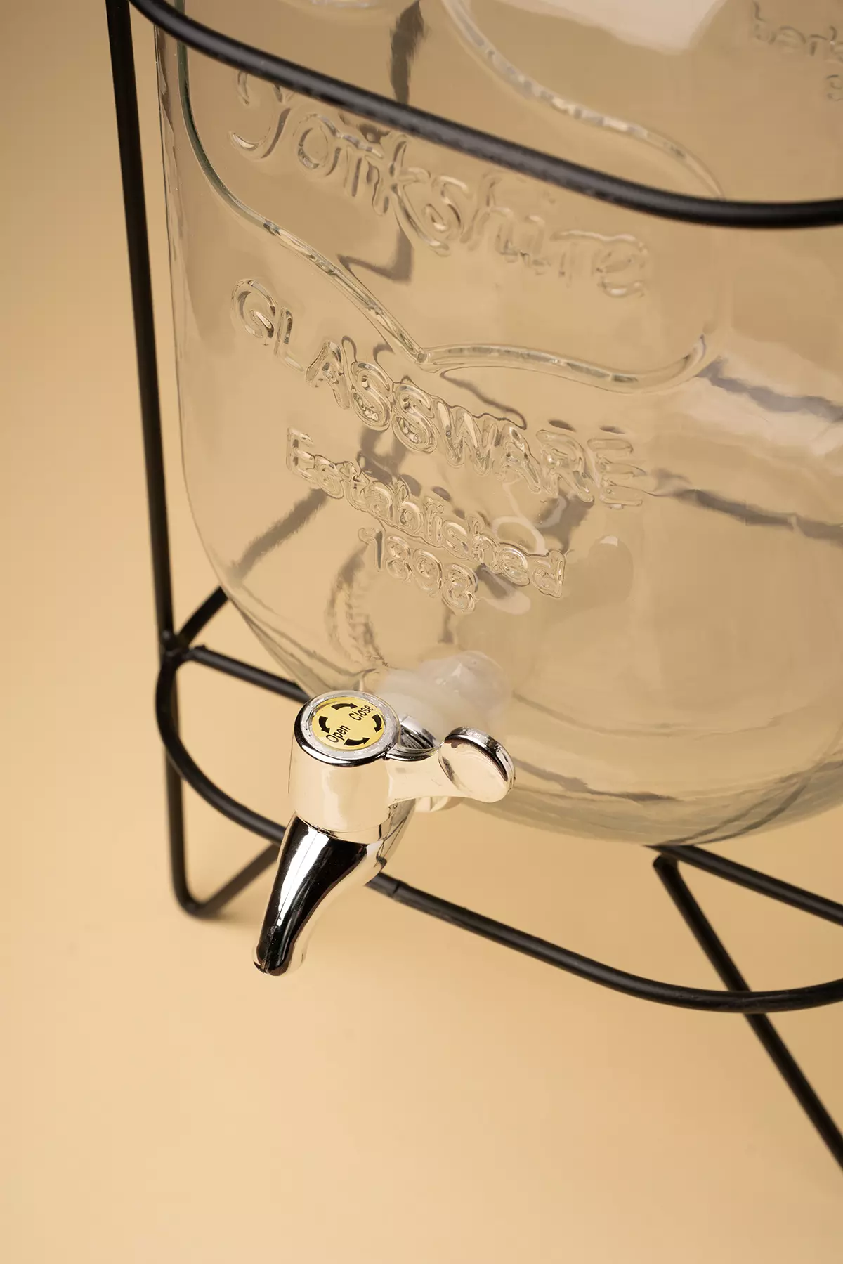 کلمن پیرکس دنی هوم