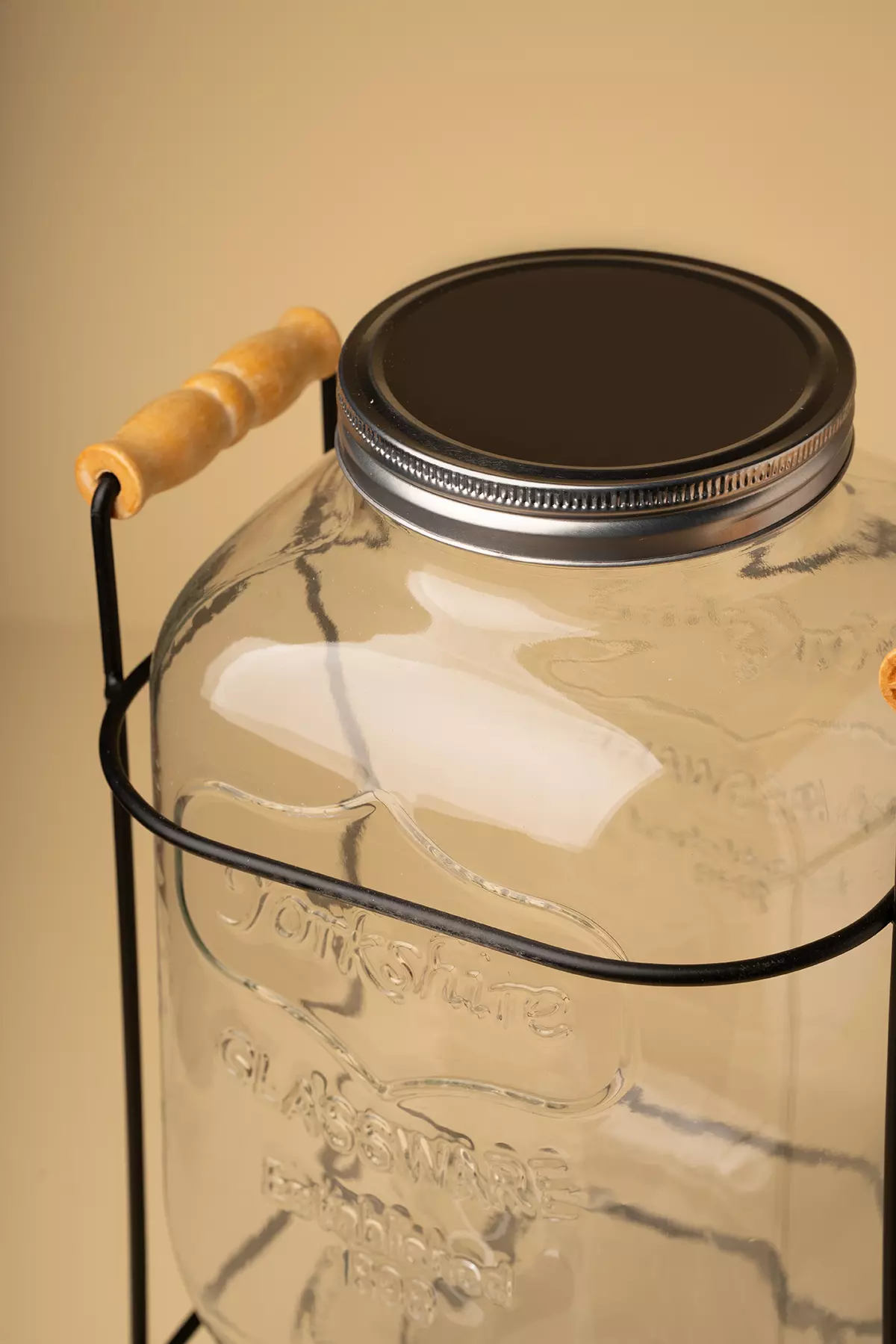 کلمن پیرکس دنی هوم