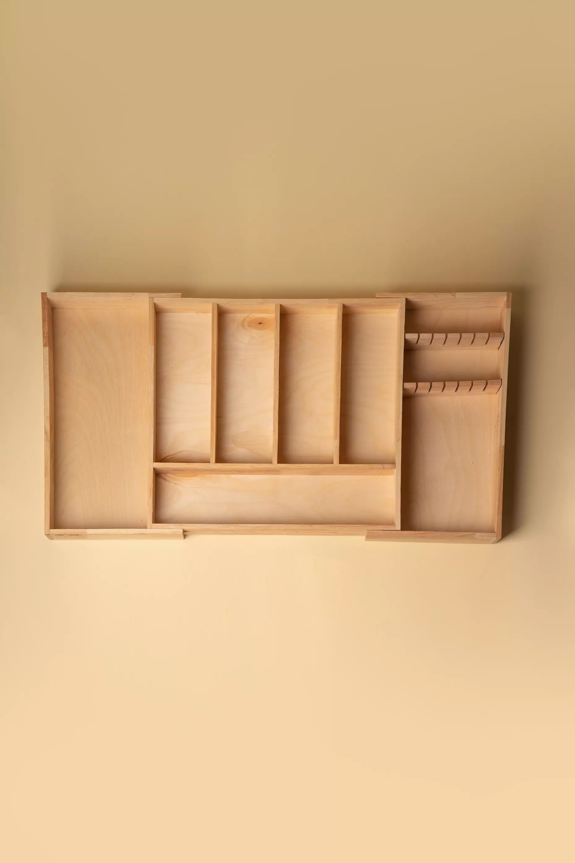 جا قاشقی و جا کاردی ریلی رابروود