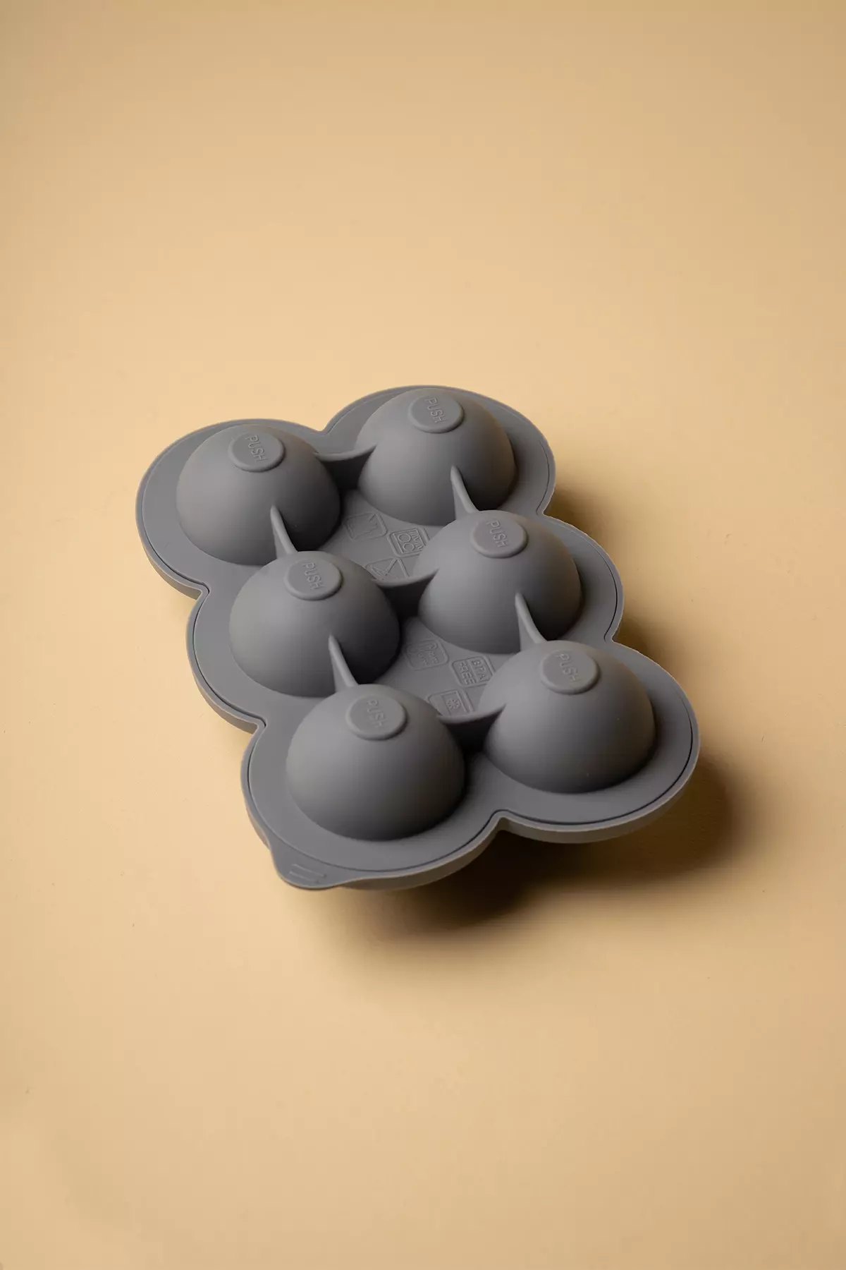 قالب یخ سیلیکونی کروی