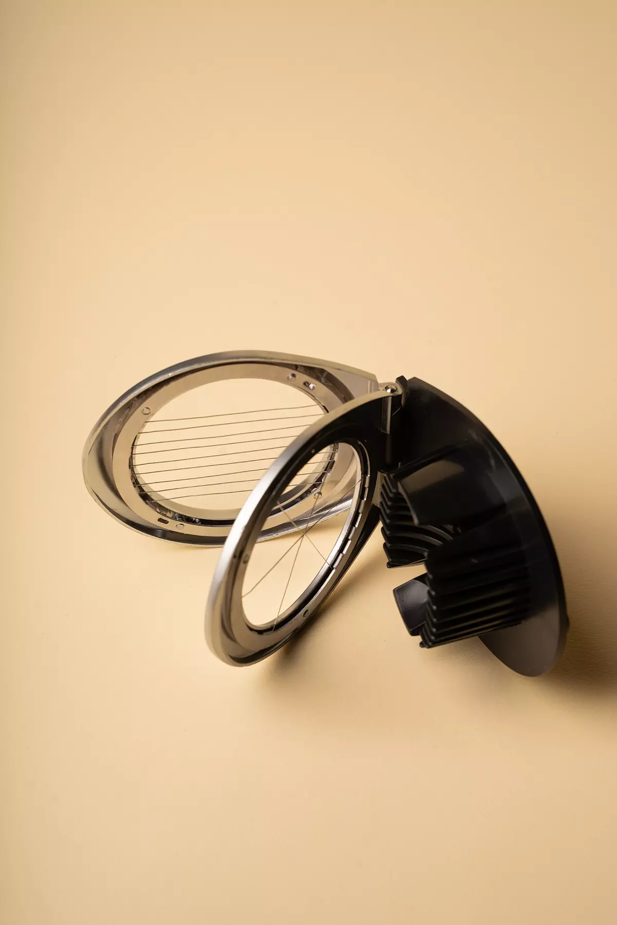 اسلایسر تخم مرغ شنگیا