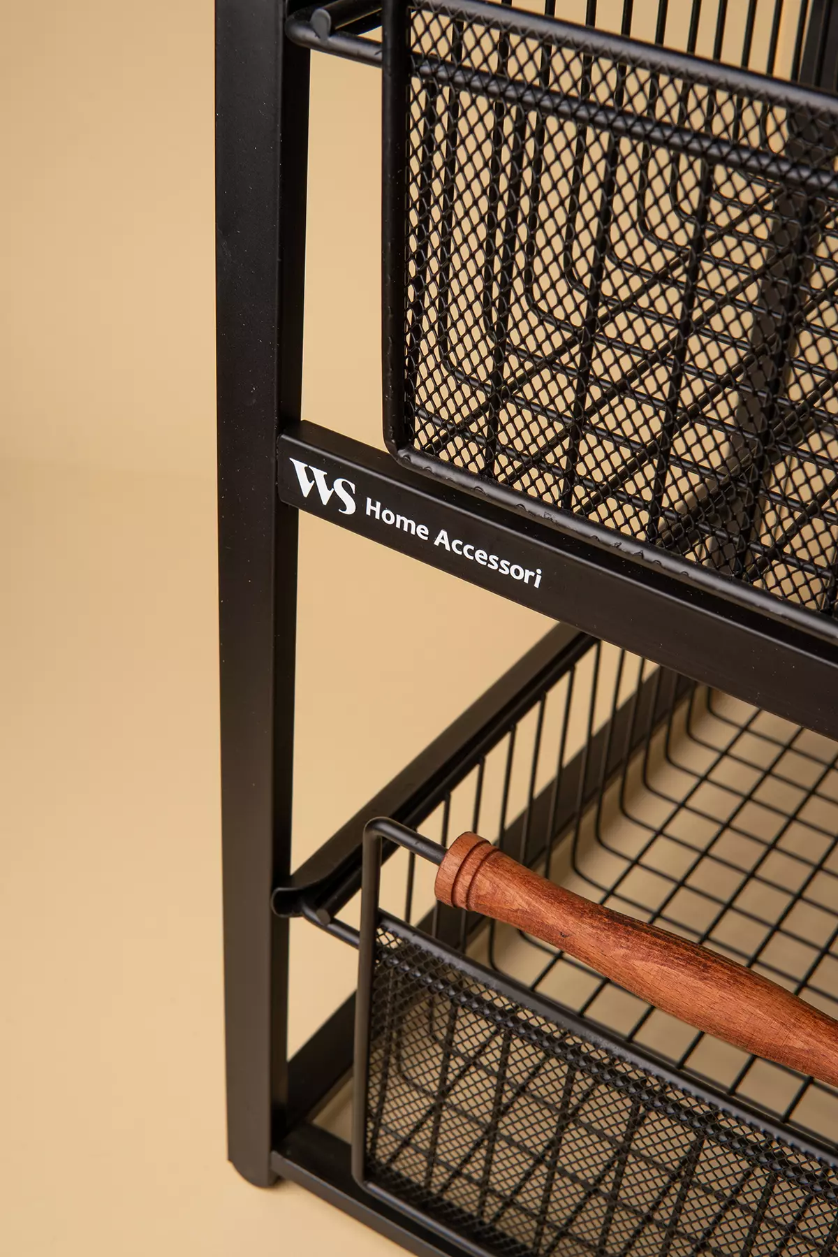 نظم دهنده زیر سینک