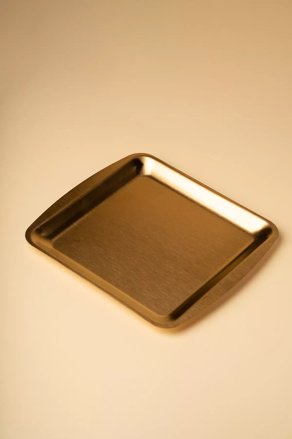 سینی طلایی لبه هلالی