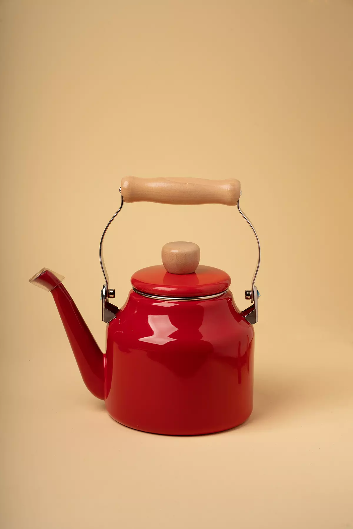 کتری لعابی قرمز