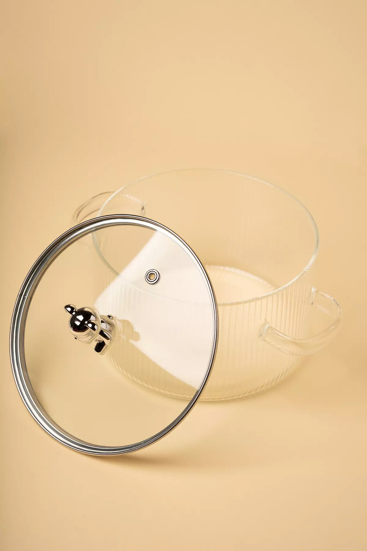 قابلمه پیرکس شیاردار خرسی