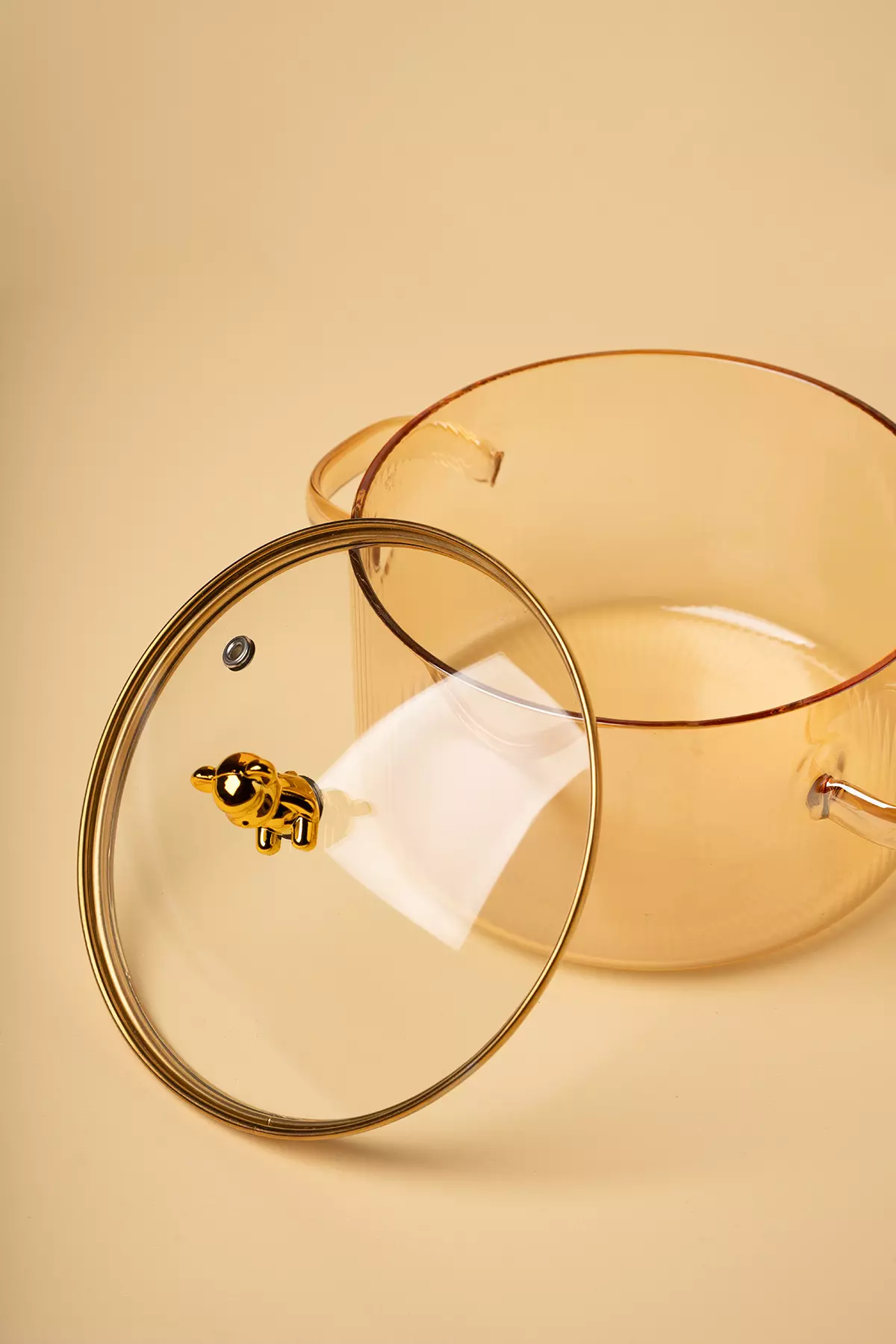 قابلمه پیرکس شیاردار خرسی