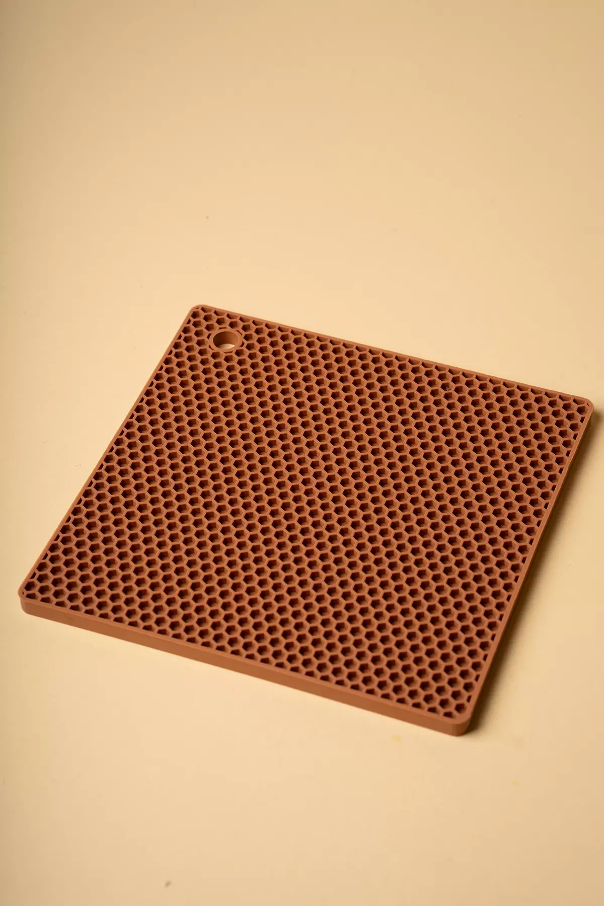 زیر قابلمه سیلیکونی کندو