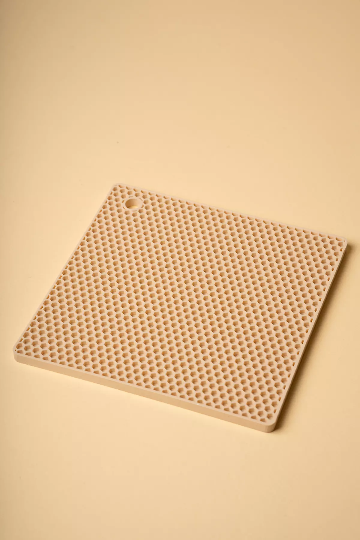 زیر قابلمه سیلیکونی کندو