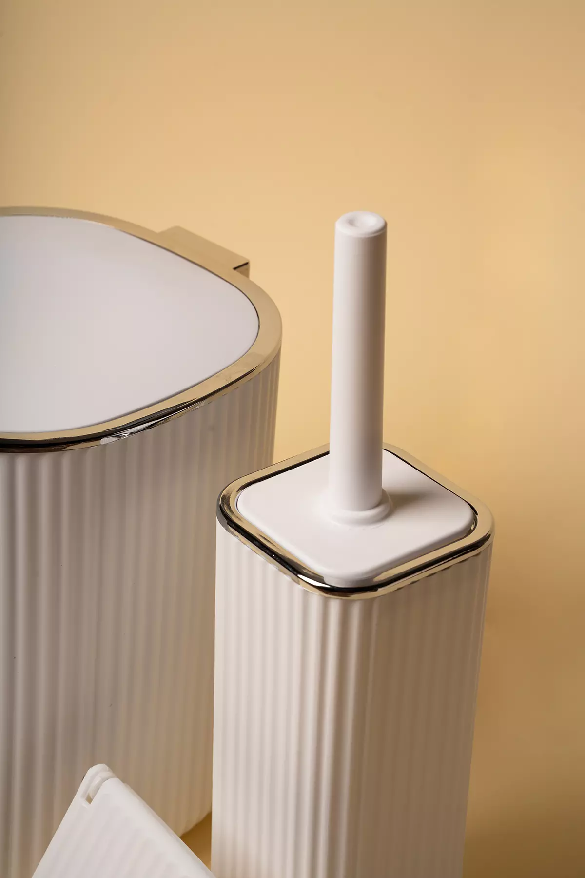 ست بهداشتی پدال دار