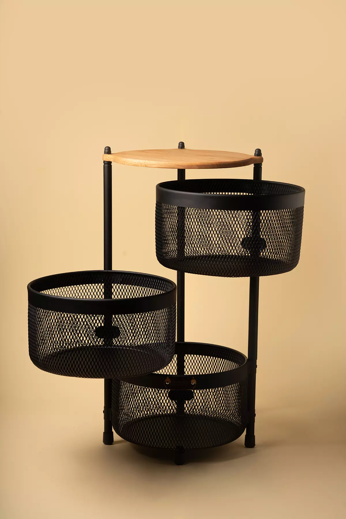 جا پیازی توری فلزی گرد چوبی