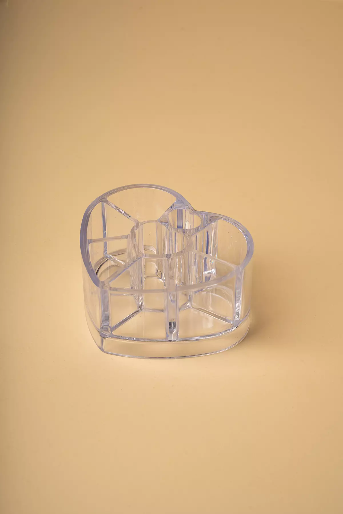 استند لوازم آرایشی قلبی