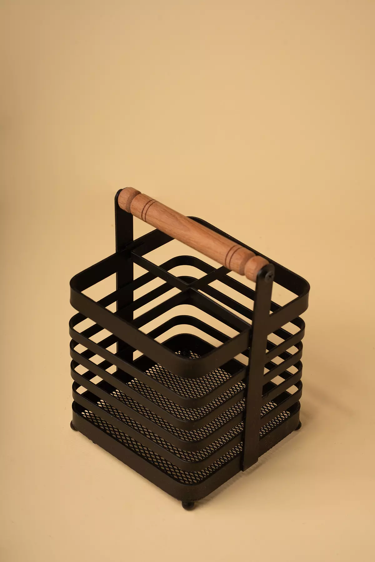 جا قاشقی رو میزی صبا