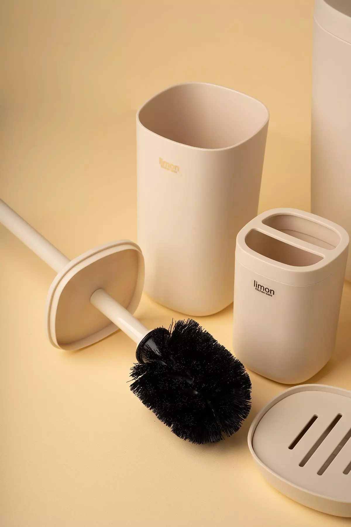 ست بهداشتی مینیمال لیمون