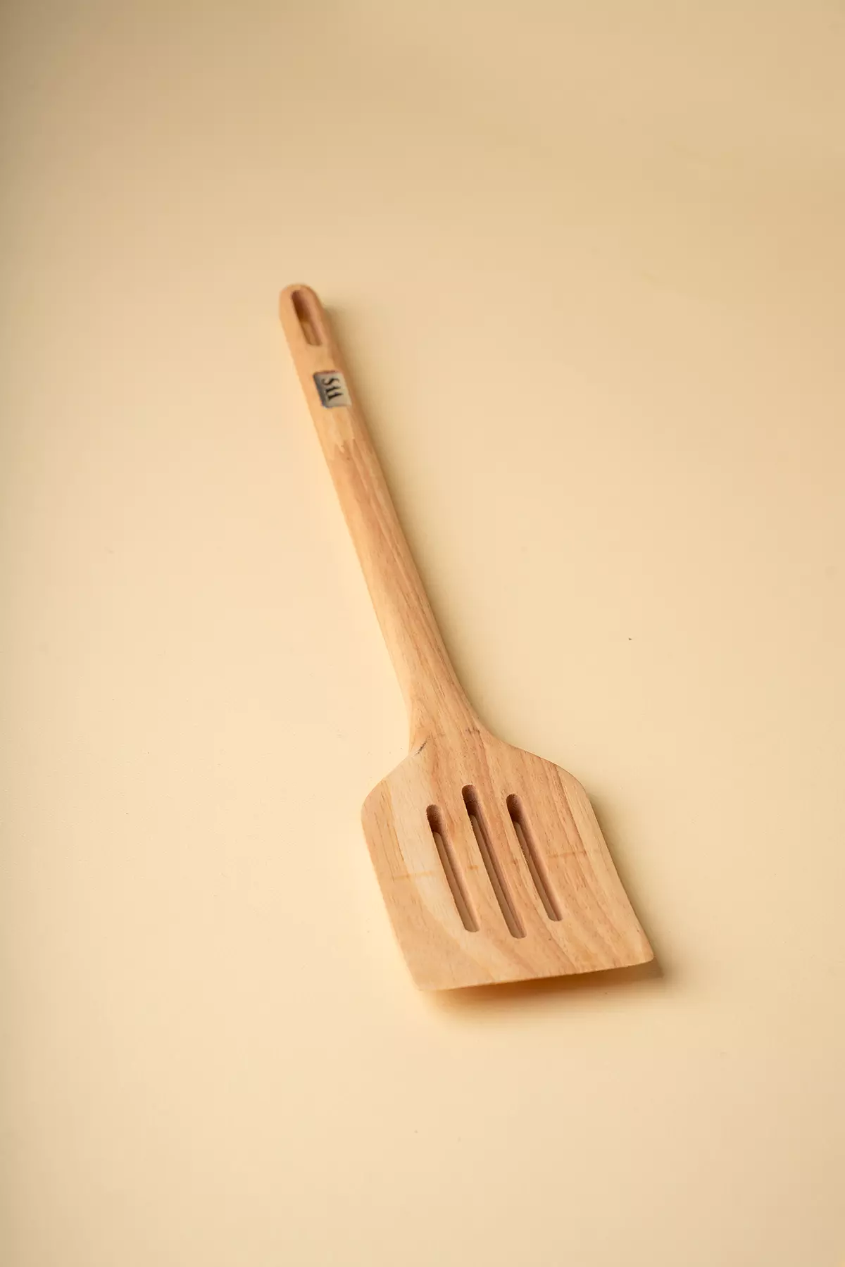 کفگیر چوبی WS