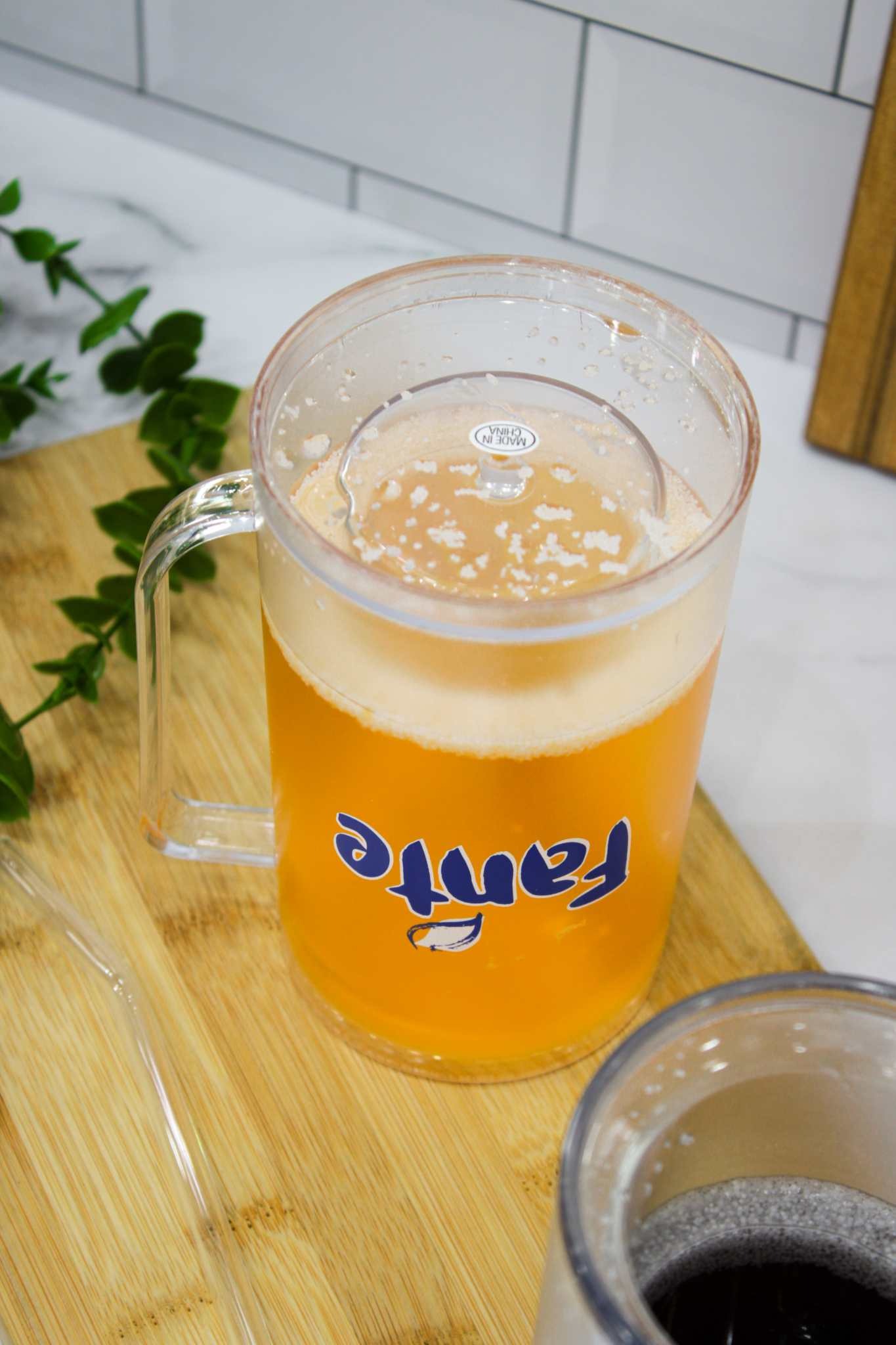 لیوان دو جداره یخ زن