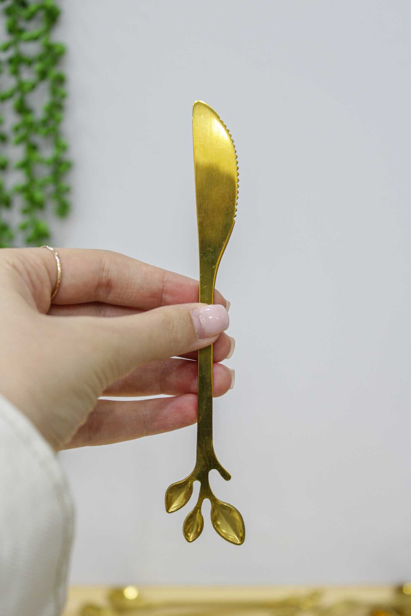سرویس پذیرایی برگ طلایی