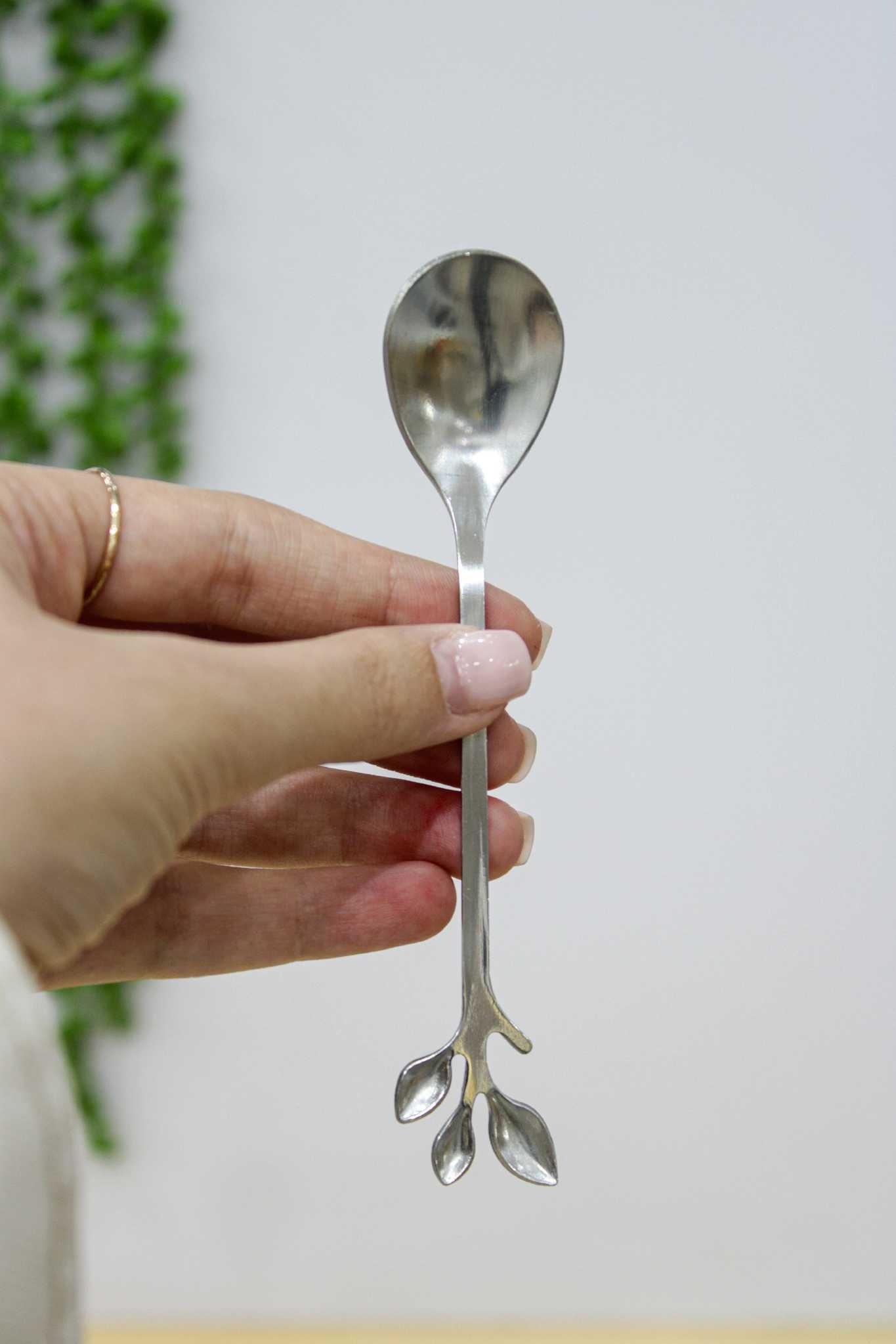 سرویس پذیرایی برگ نقره ای