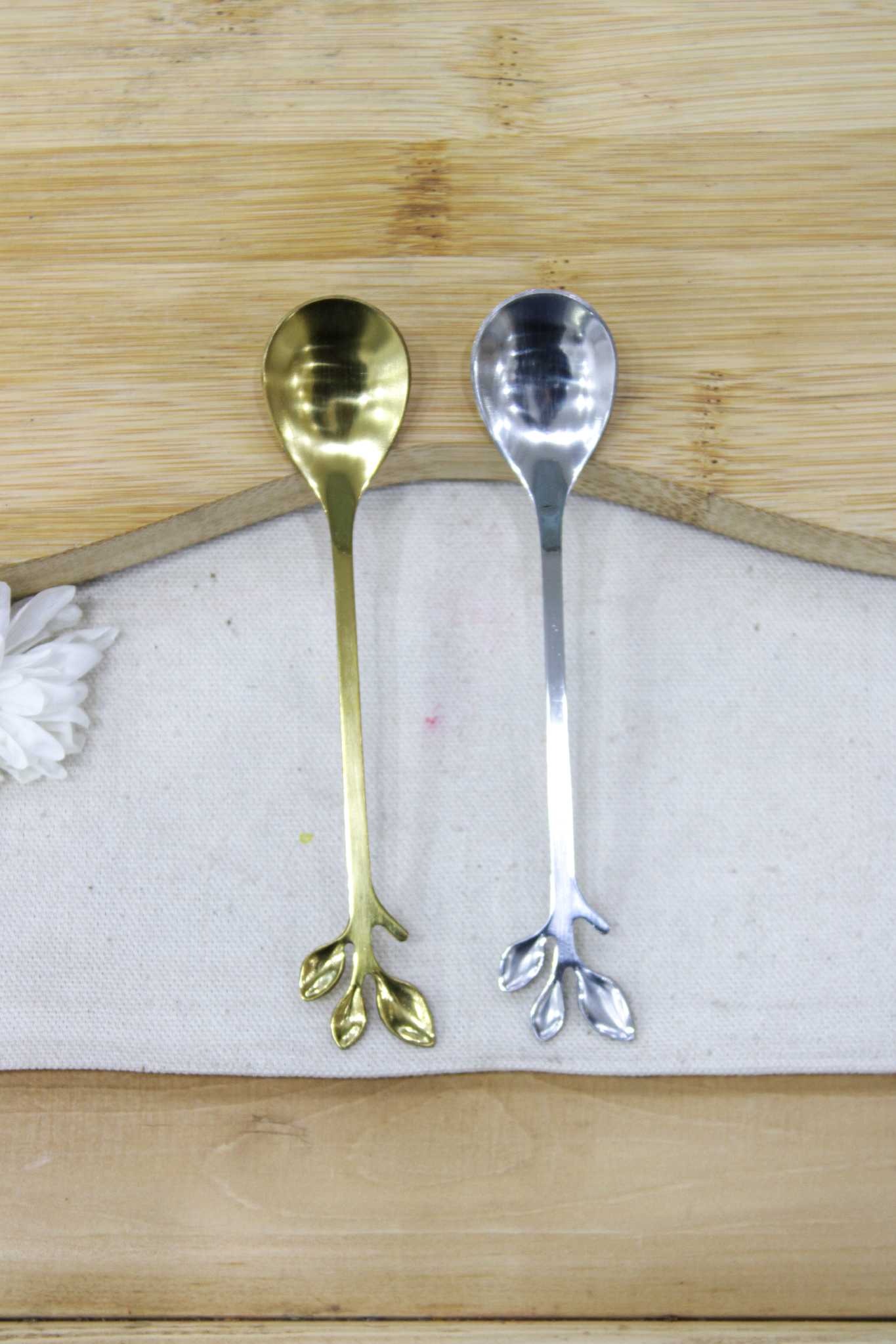 قاشق چای خوری برگ
