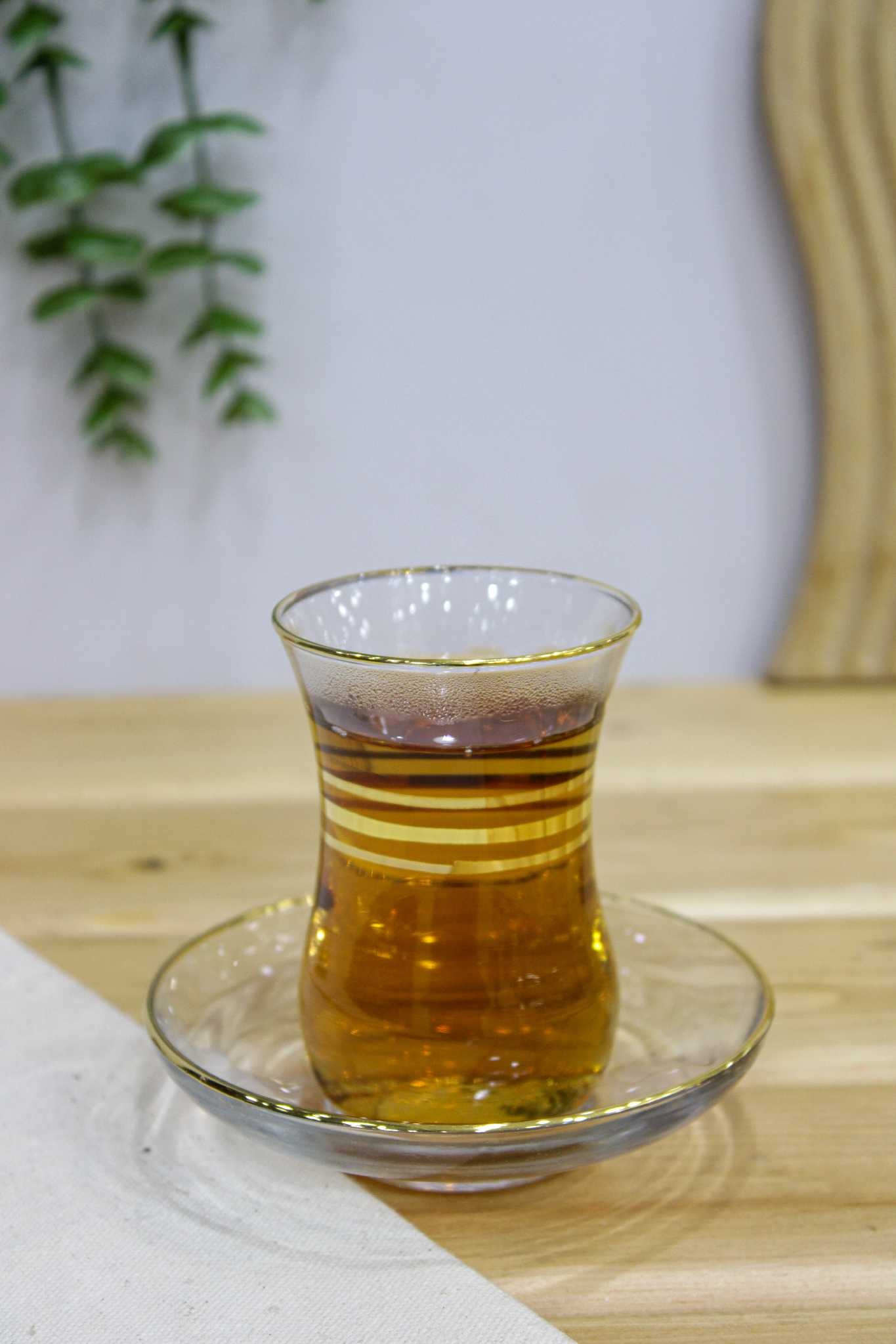 ست چای خوری پیرکس کمر باریک لب طلا