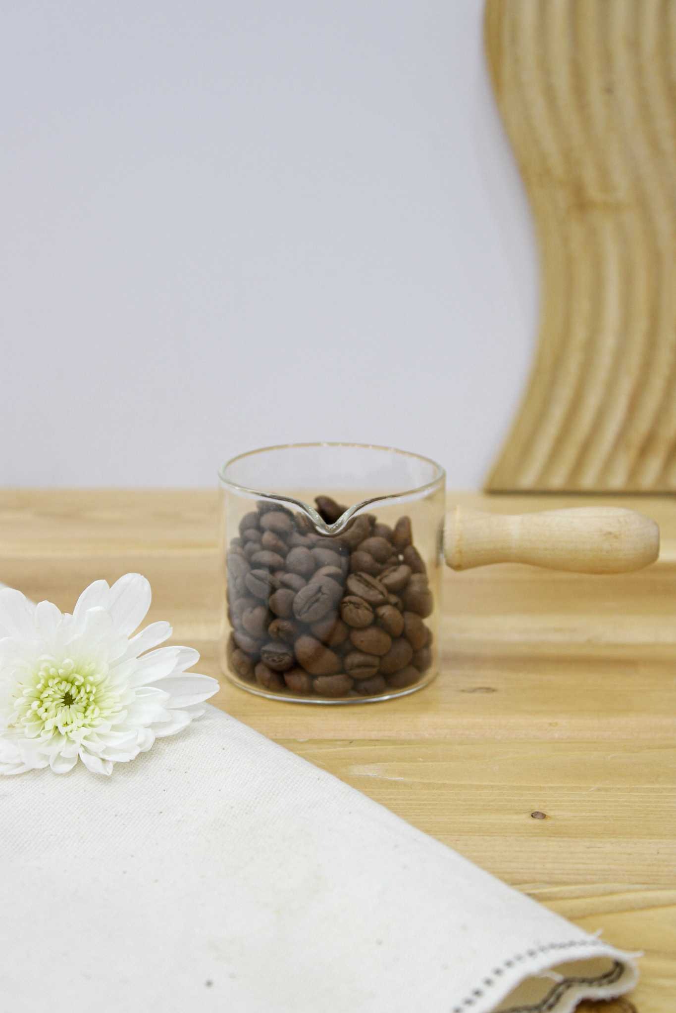 سس خوری پیرکس دسته چوبی