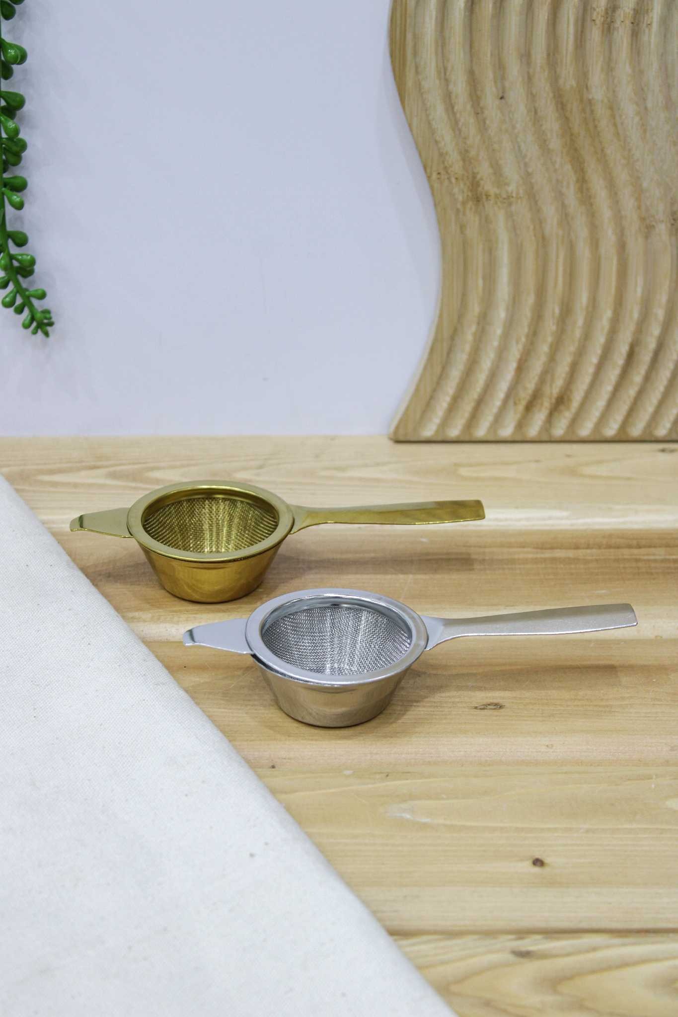 صافی چای پایه دار دسته بلند