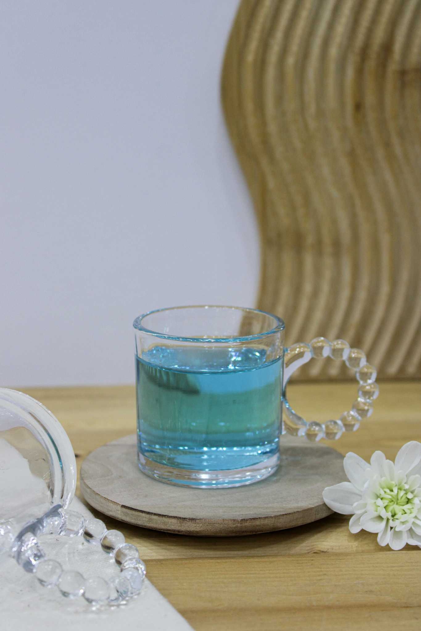شات مروارید بی رنگ