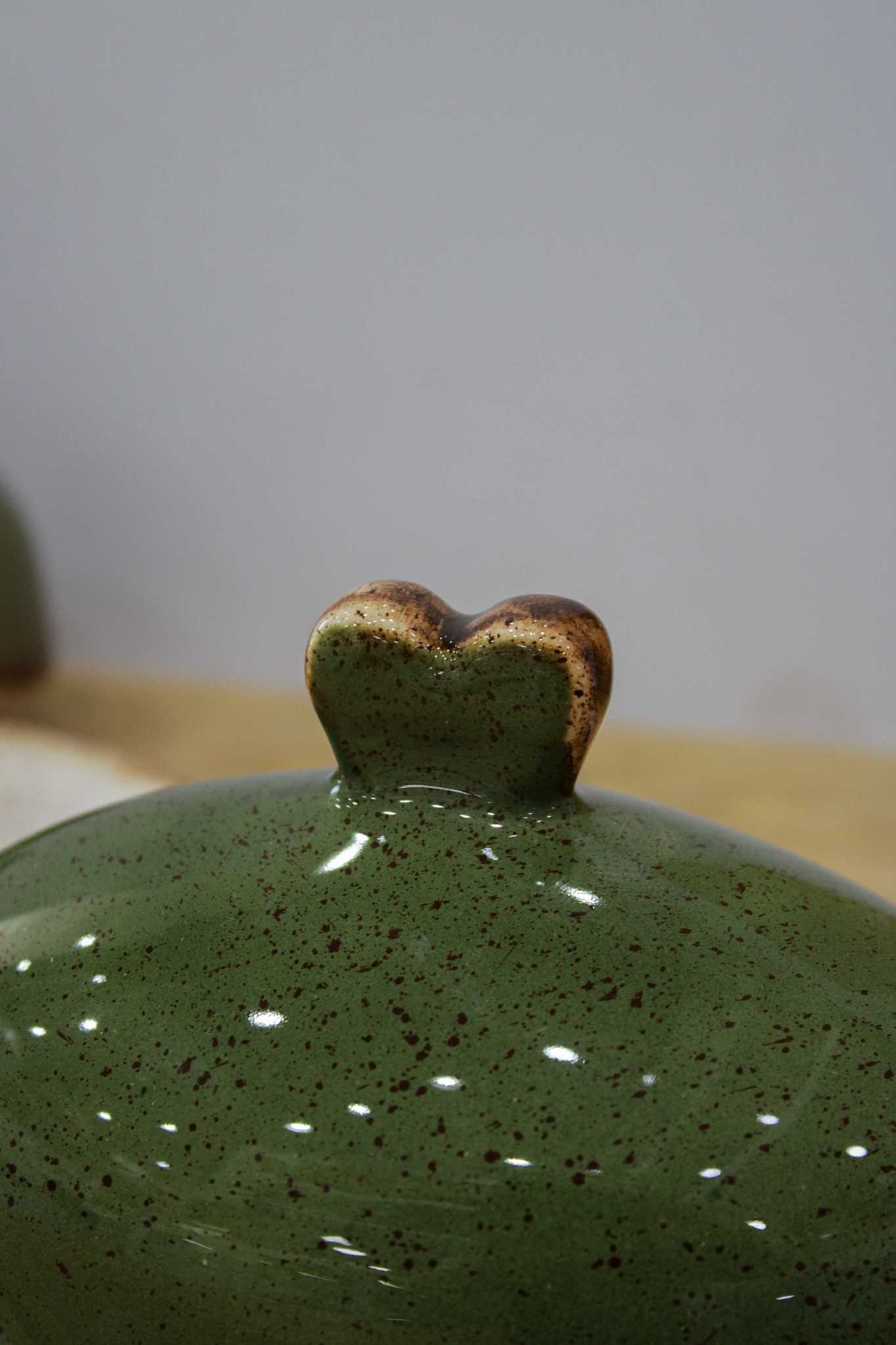 کره خوری روستیک سبز