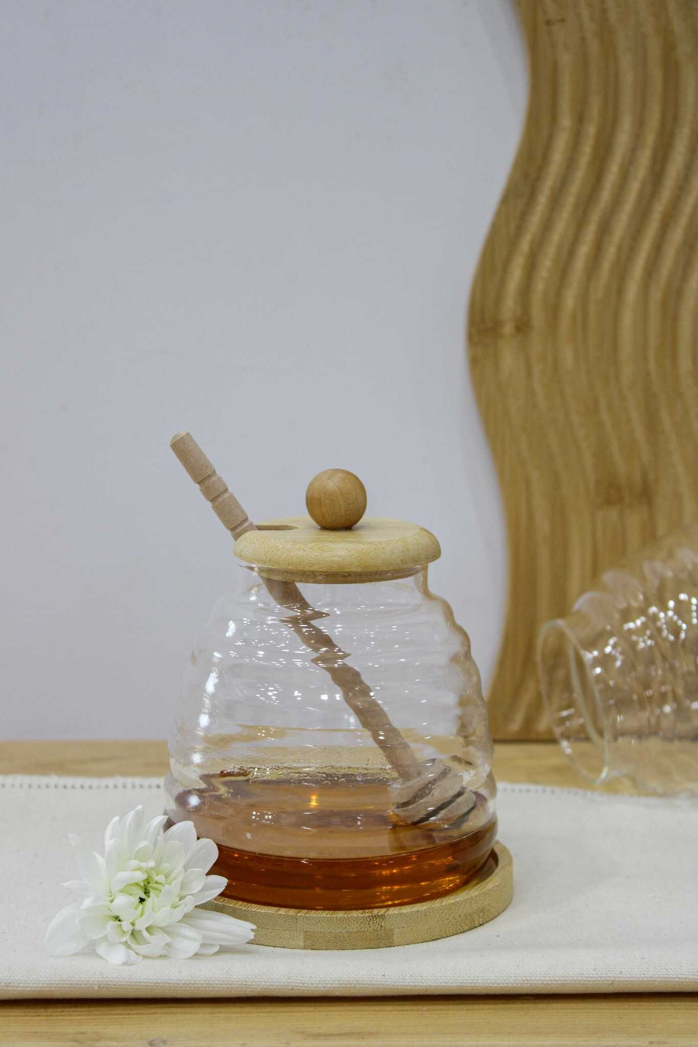 عسل خوری پیرکس زیره بامبو
